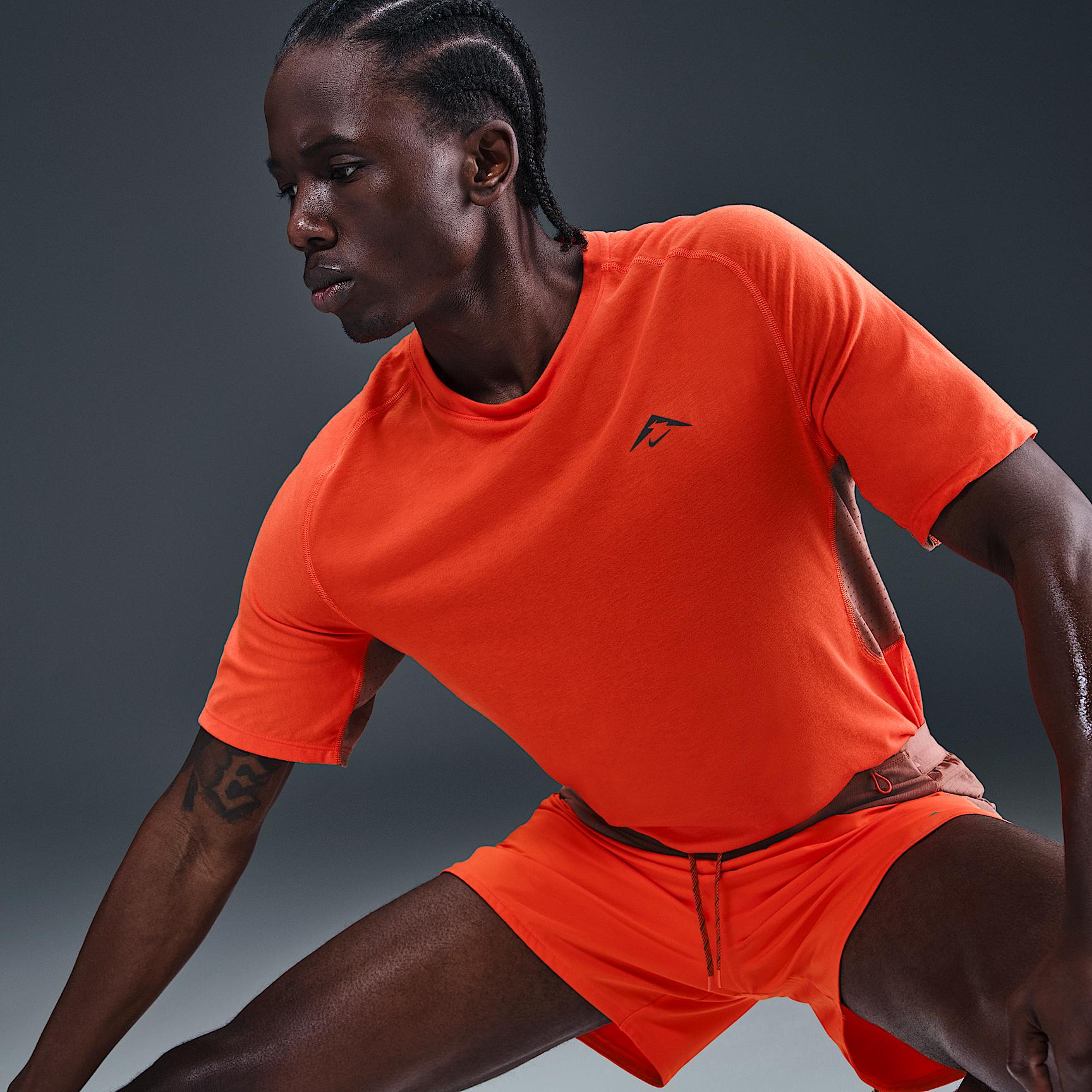 Nike Mens Solar Chase Dri-FIT ADV Short-Sleeve Running Top | HJ3580-633 Product Image