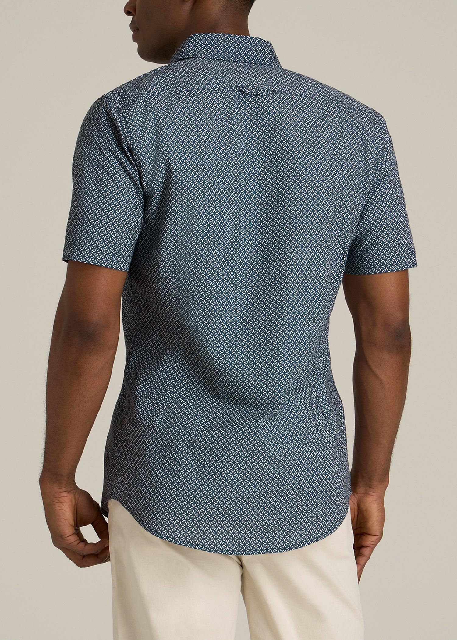 Short Sleeve Shirt for Tall Men in Grey and Blue Geometric Male Product Image