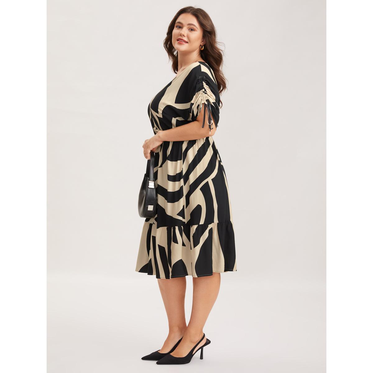 Plus Size Stretchy Waist Geometric Print Midi Dress Indigo Women Overlap Collar Half Sleeve Curvy BloomChic 30/6X Product Image