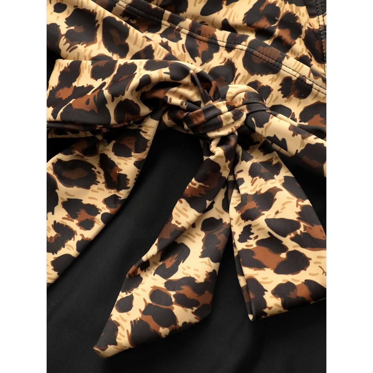 Plus Size Leopard Patchwork Bowknot Side One Piece Swimsuit Women's Swimwear Leopard Beach Non Curve Bathing Suits High stretch One Pieces BloomChic 28/5X Product Image