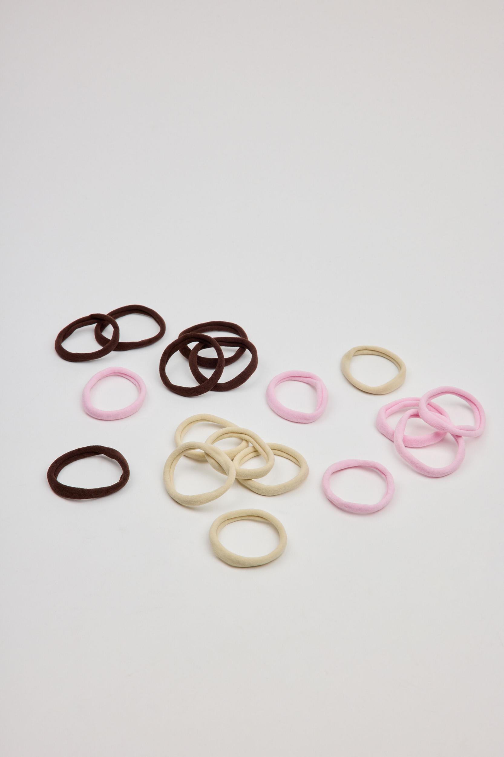Pack of 18 Seamless Hair Elastics Product Image