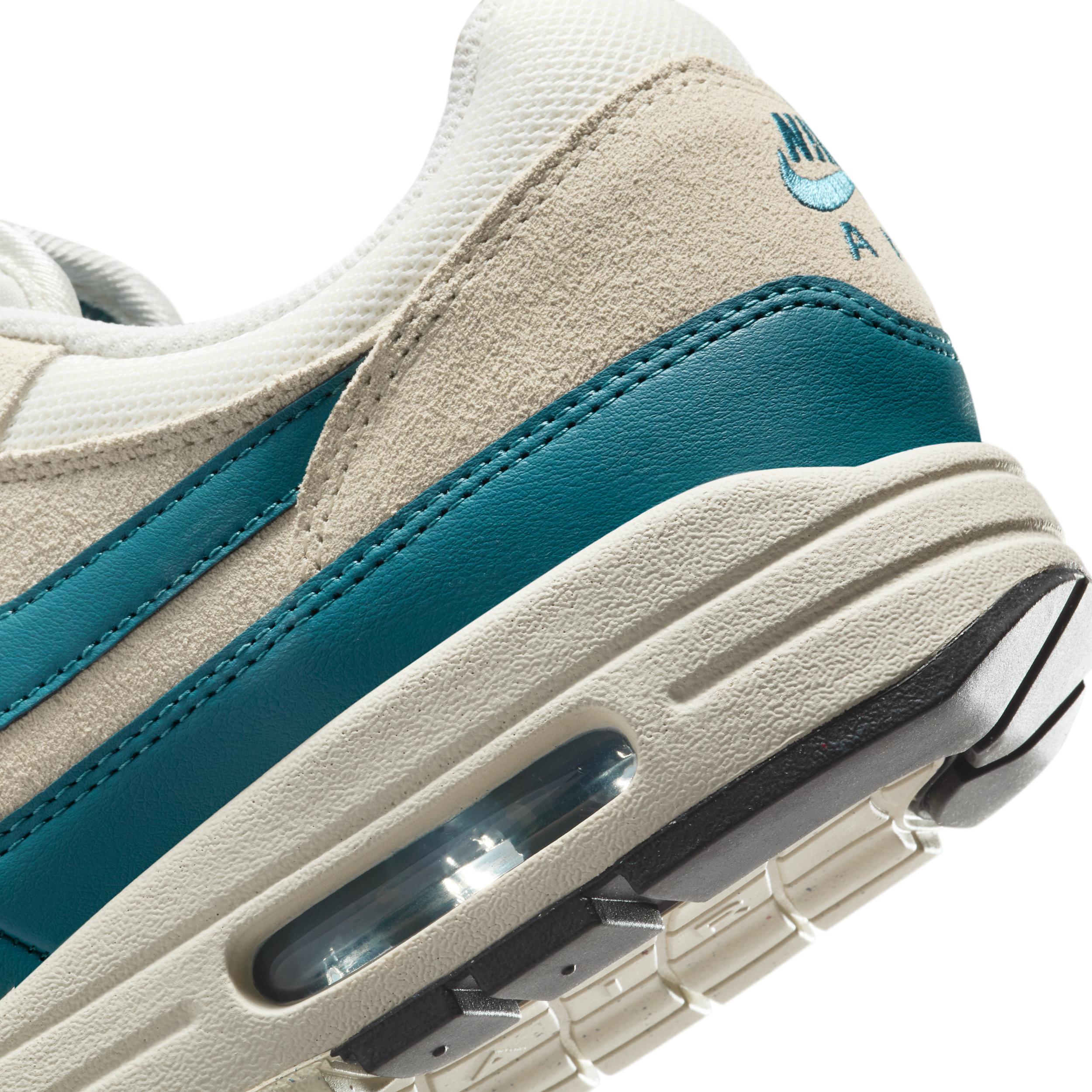 Nike Men's Air Max 1 Essential Shoes Product Image