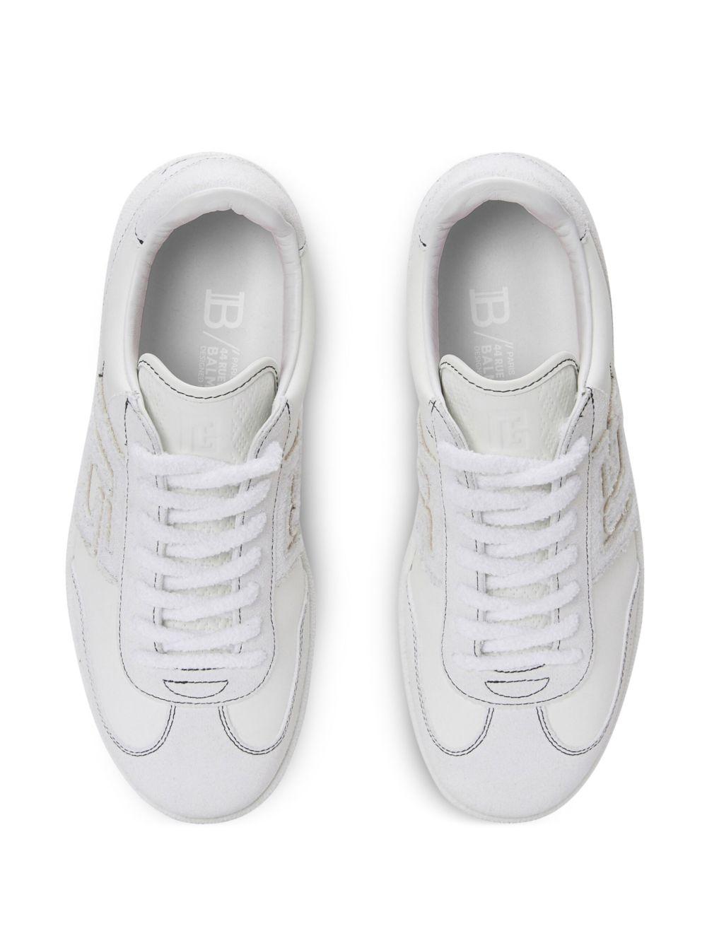 Swan sneakers Product Image