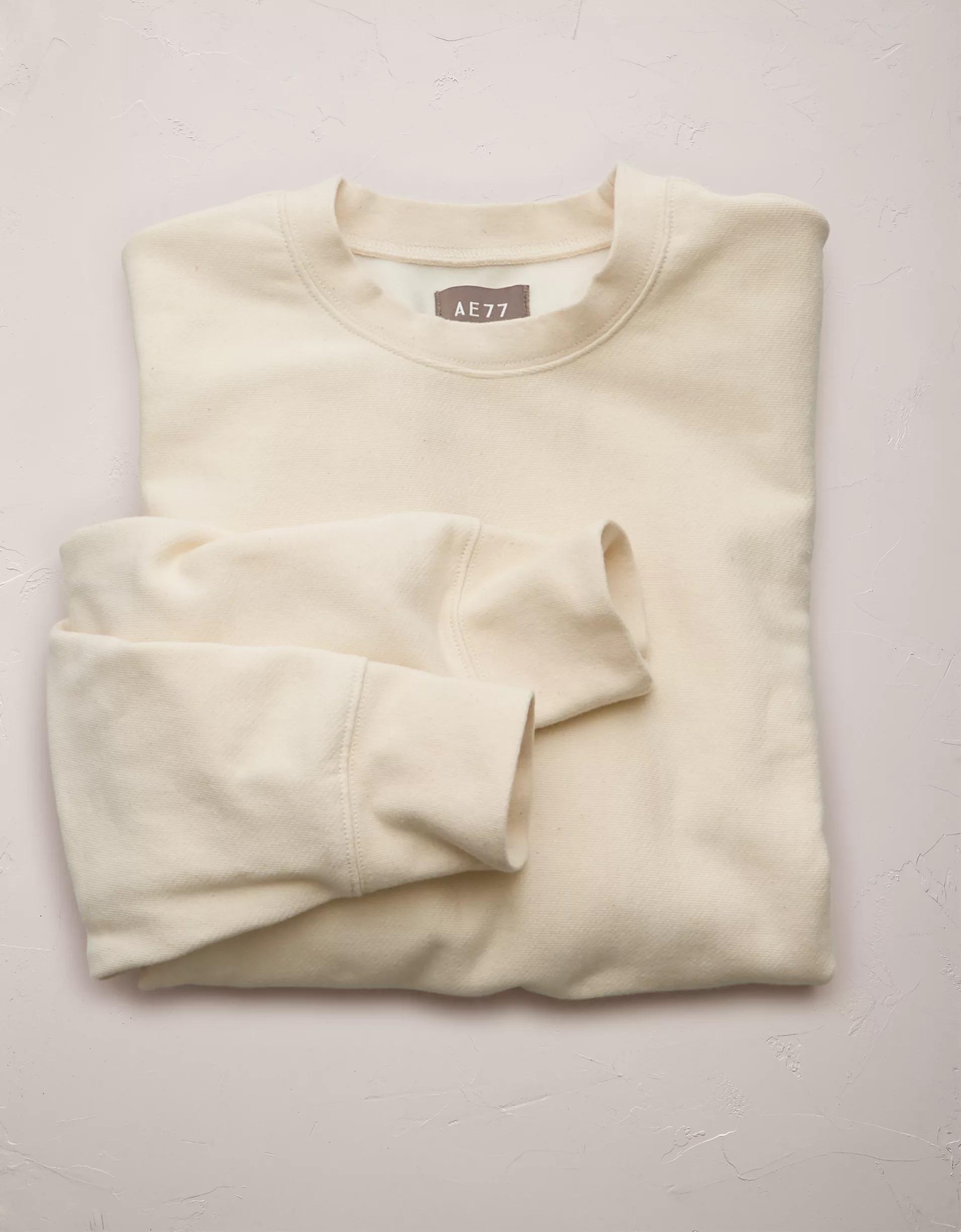 AE77 Premium Fleece Cropped Crew Neck Sweatshirt Product Image