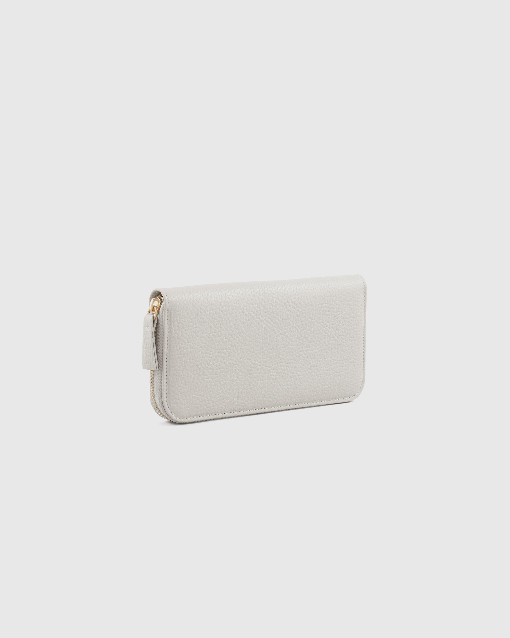 Quince | Women's Italian Pebbled Leather Continental Wallet Italian Leather Product Image