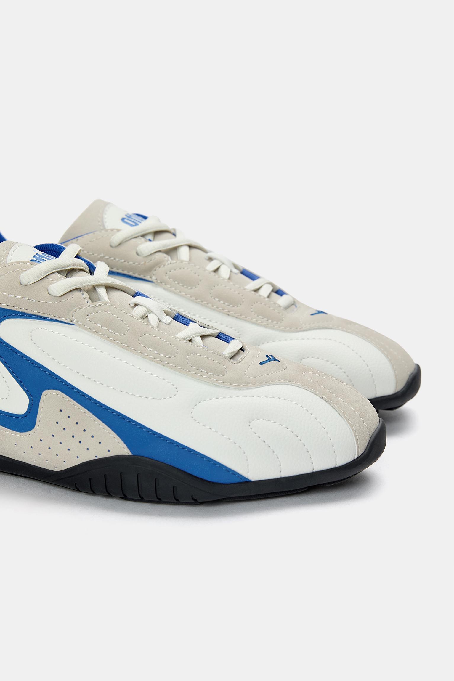 Retro sneakers Product Image