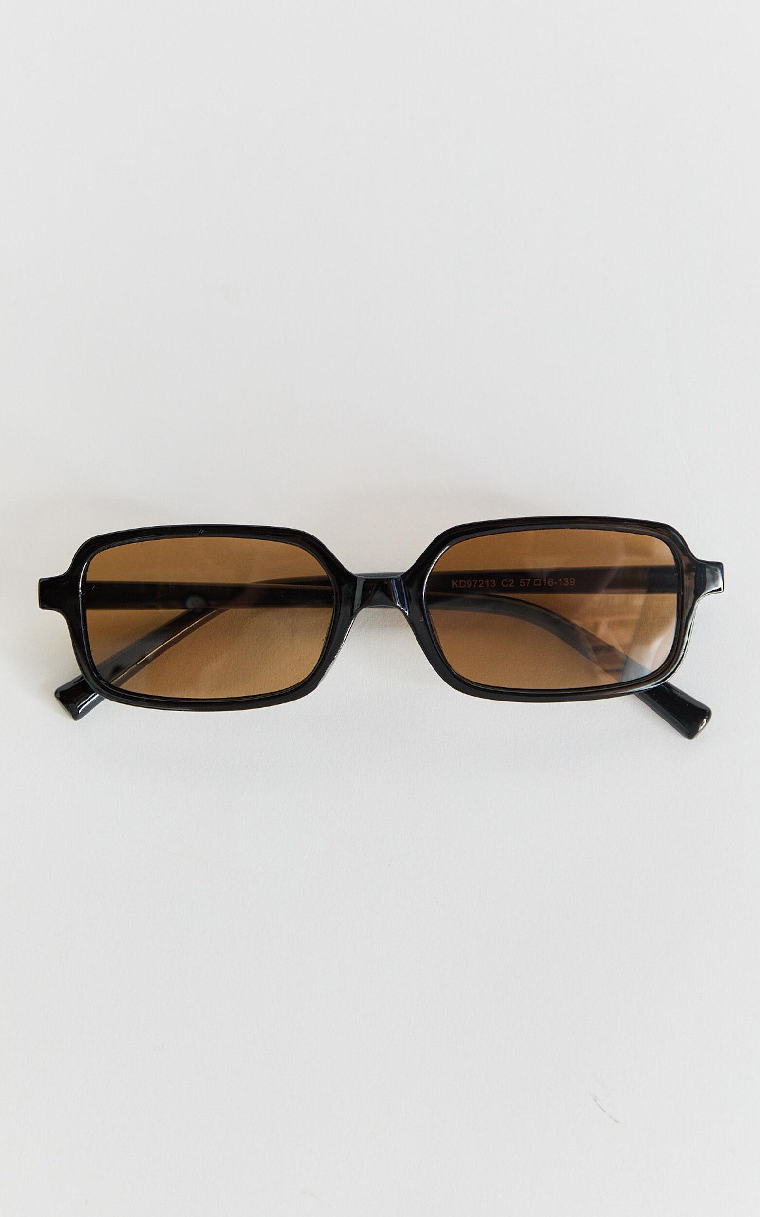 Vicky Sunglasses - Rectangle Sunglasses in Black Product Image