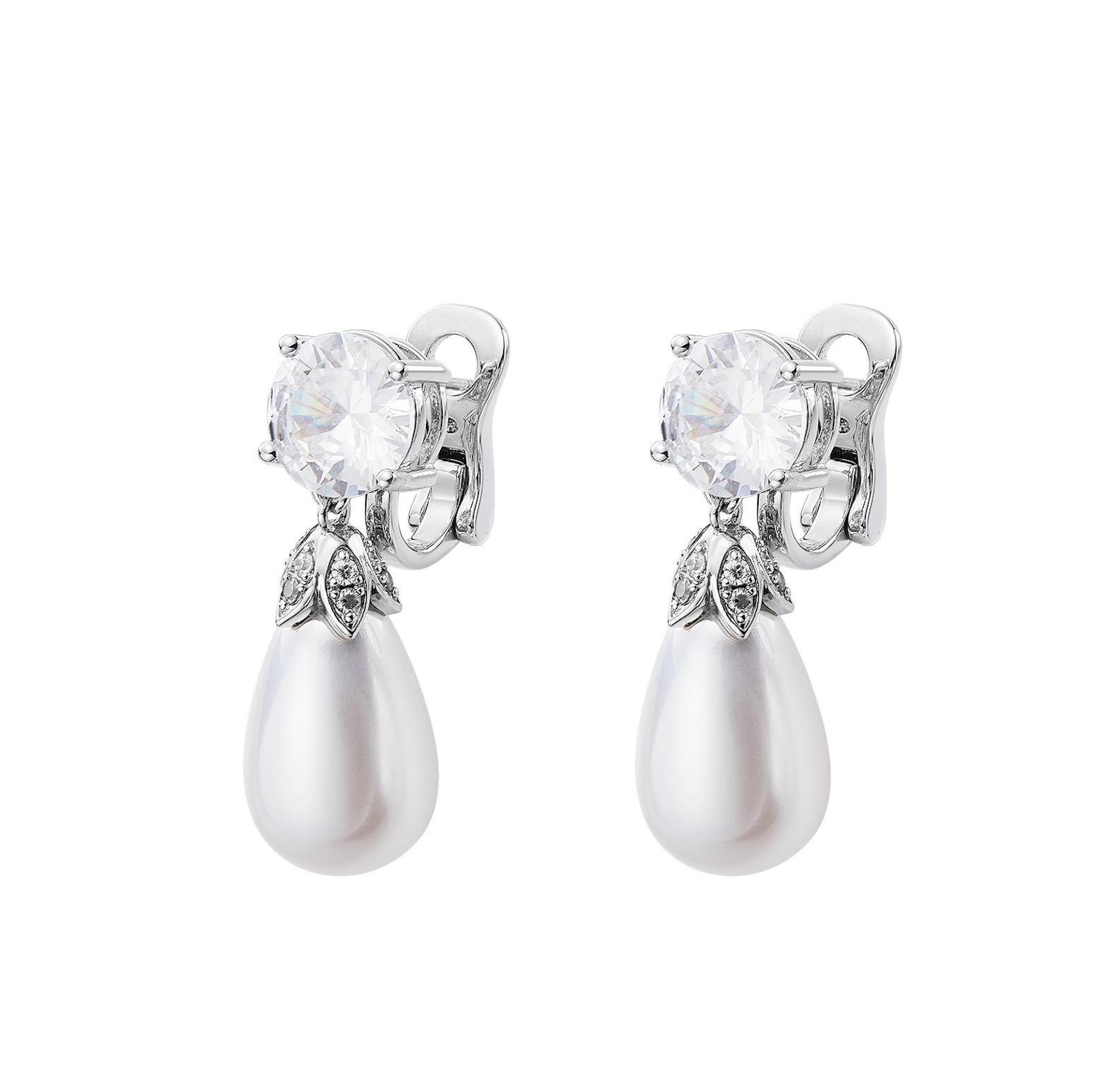 Francesca Pearl Earrings Product Image