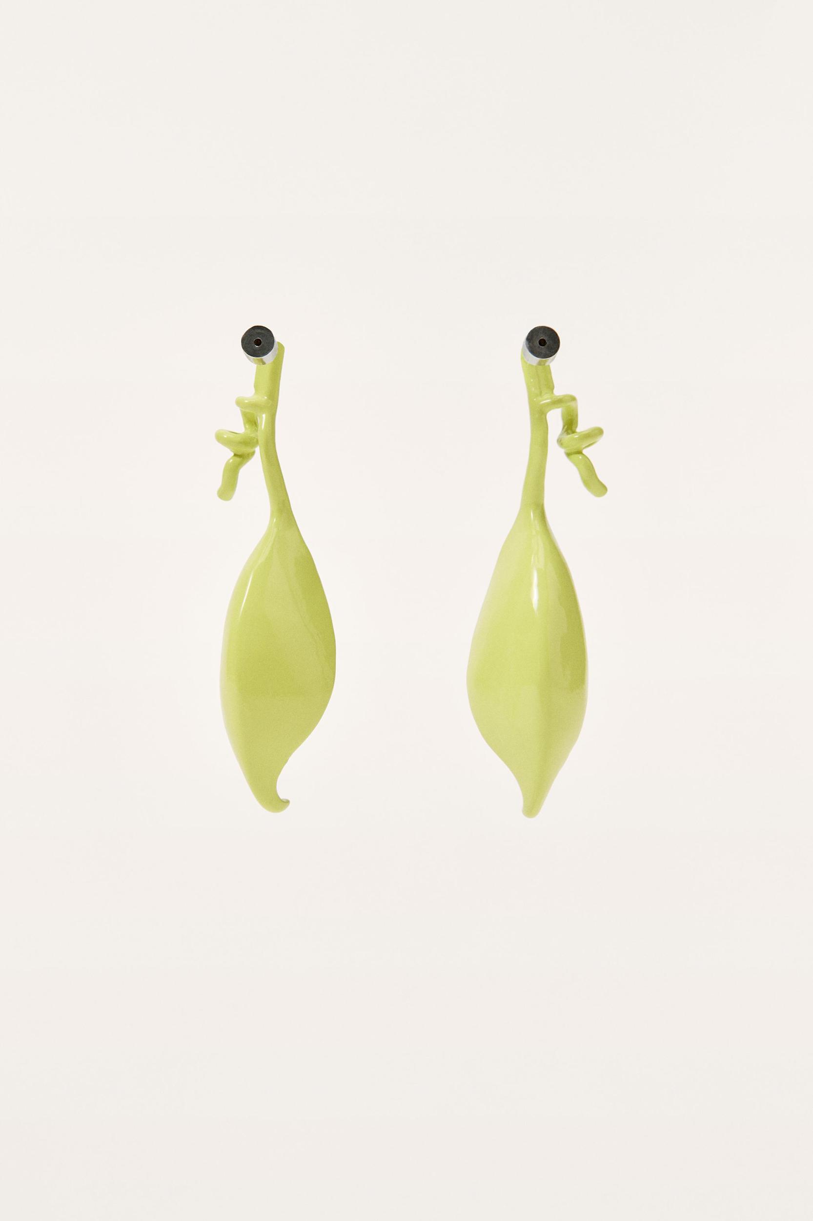 LIMITED EDITION PEA EARRINGS Product Image