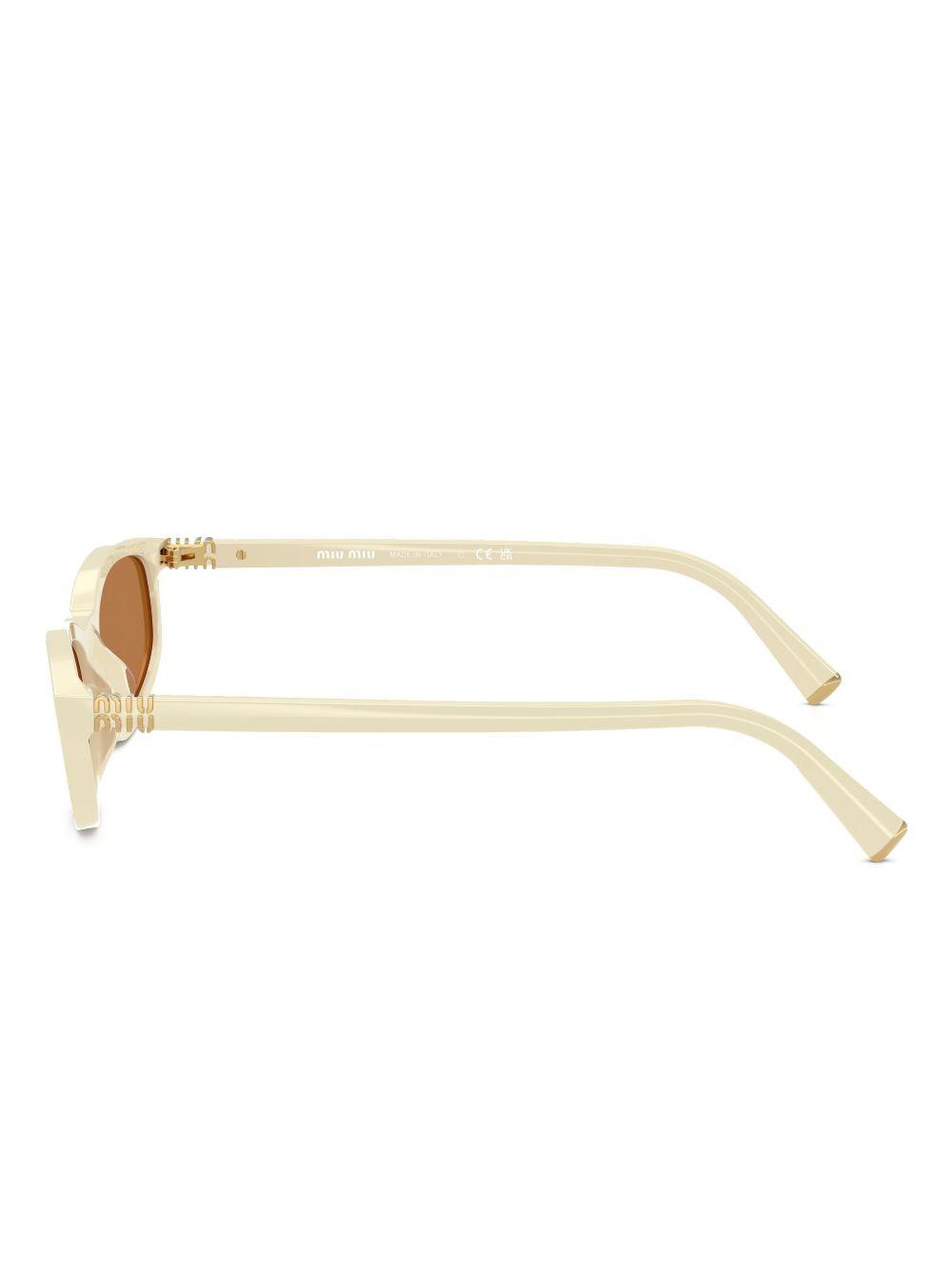 oval-frame sunglasses Product Image