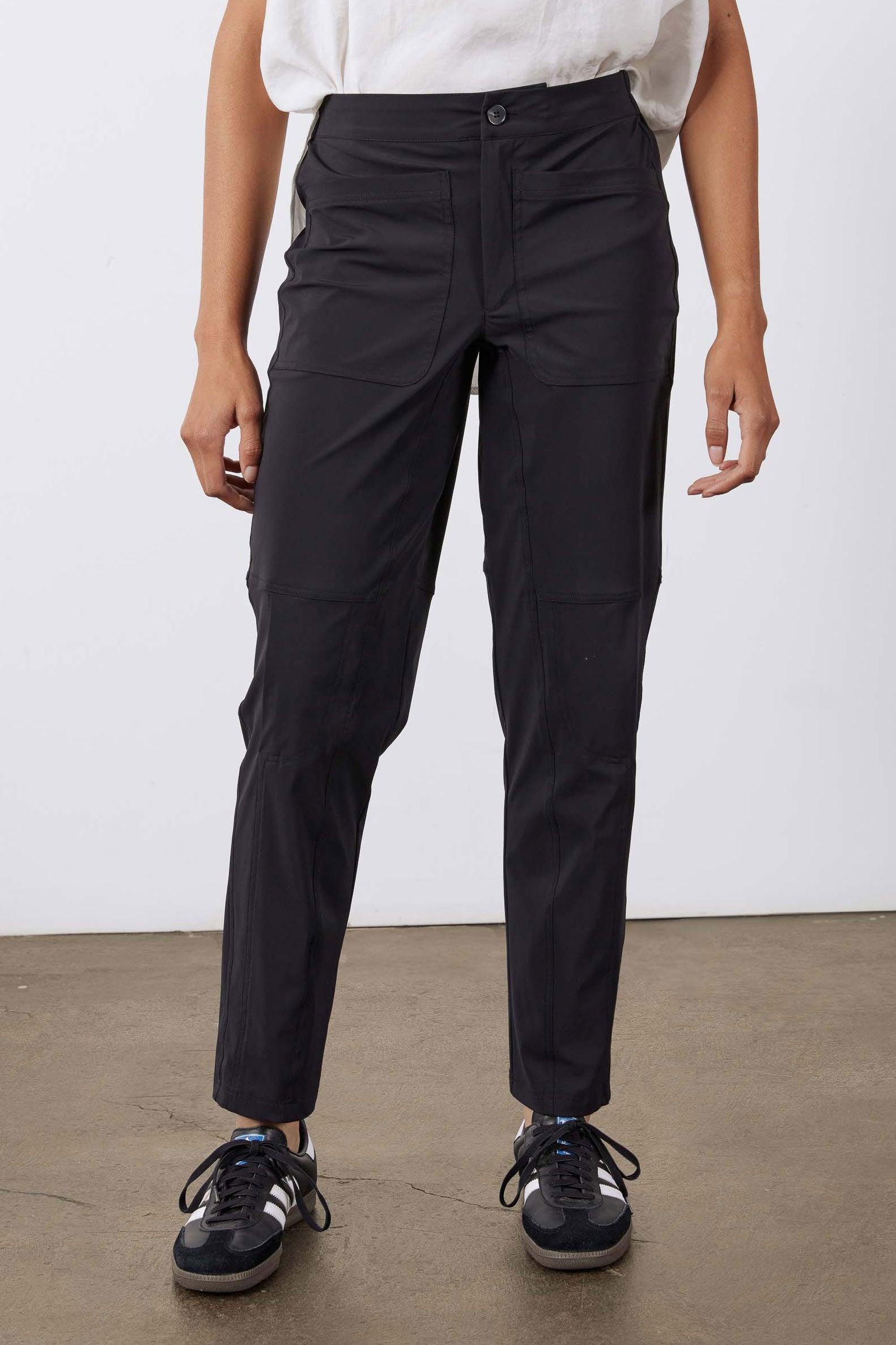 The Petite Everlasting Slim Pants Product Image