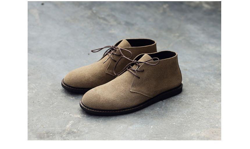 Plain Lace-Up Desert Shoes Product Image