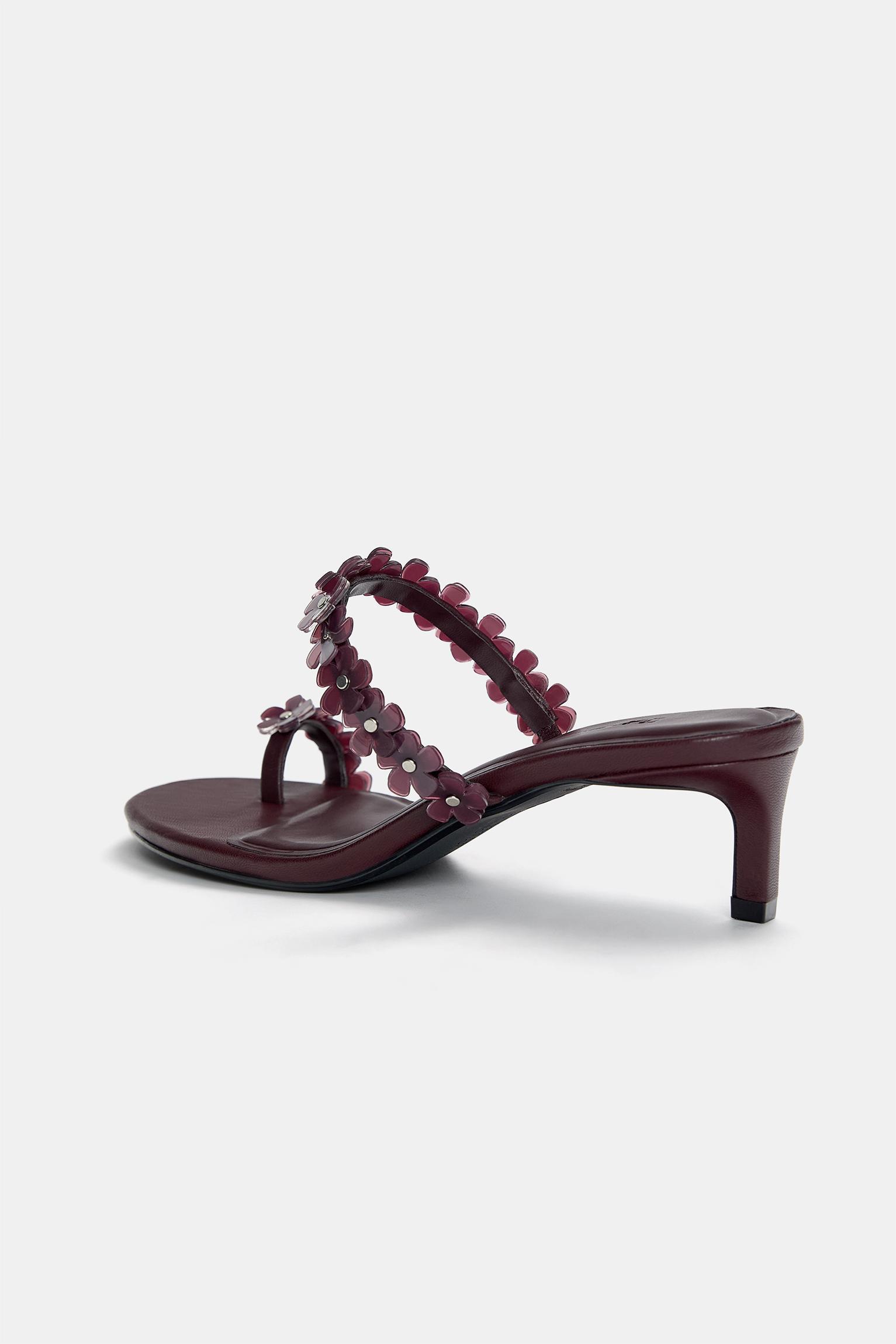 Floral heeled sandals Product Image