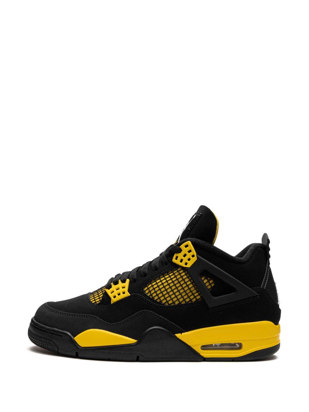 Air Jordan 4 Retro "Thunder 2023" sneakers Product Image