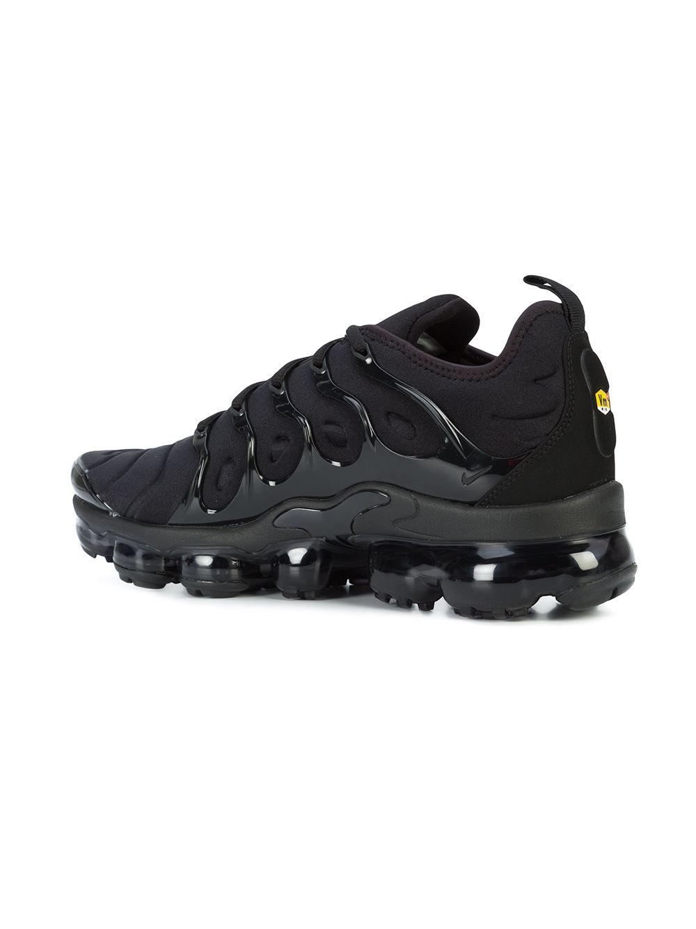 Air Vapormax Plus "Triple Black" sneakers Product Image