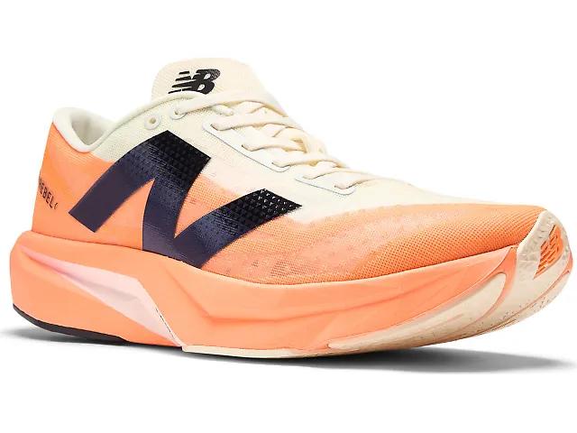 Women's | New Balance FuelCell Rebel v4 Product Image