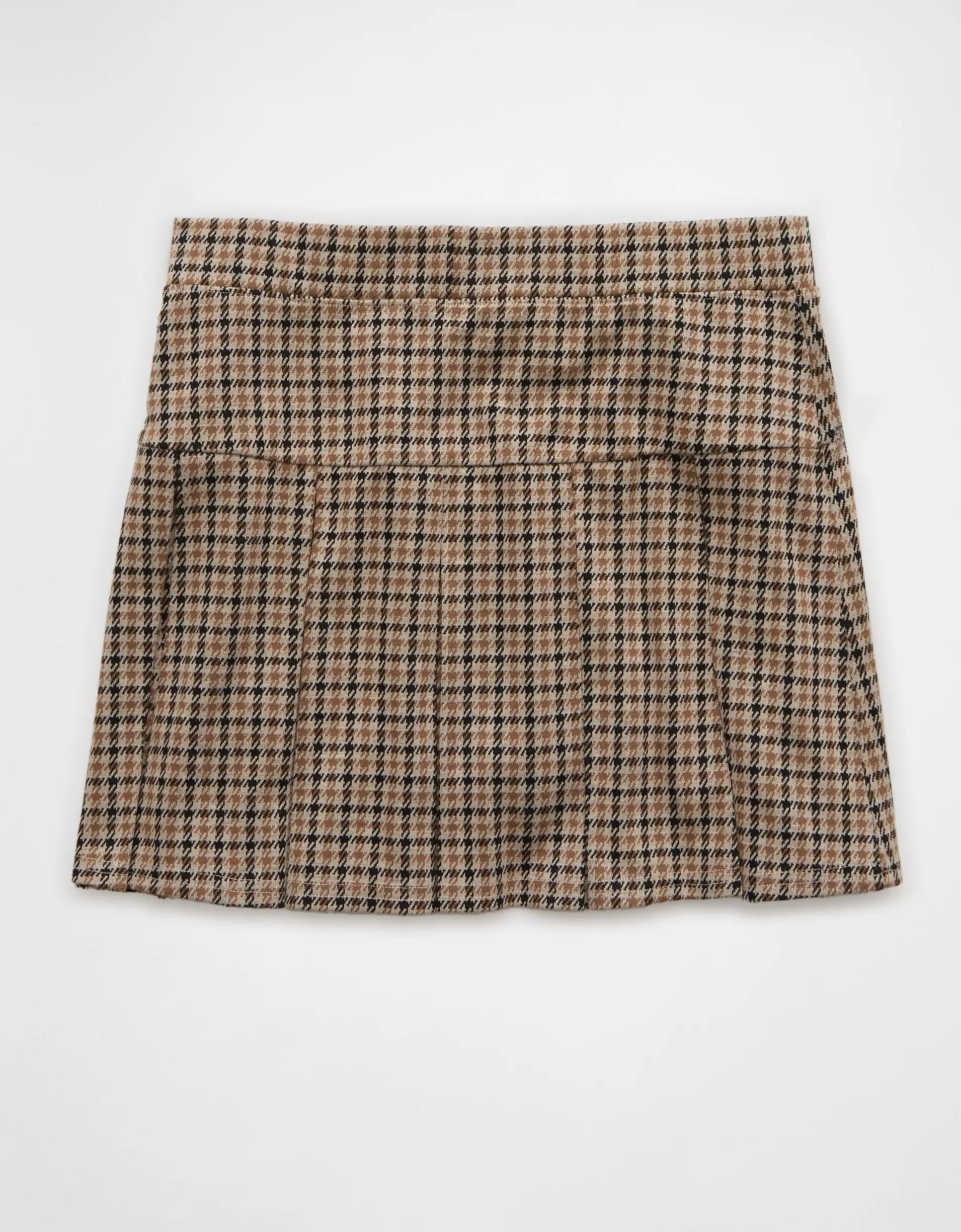 AE Pleated It Knit Plaid Skort Product Image