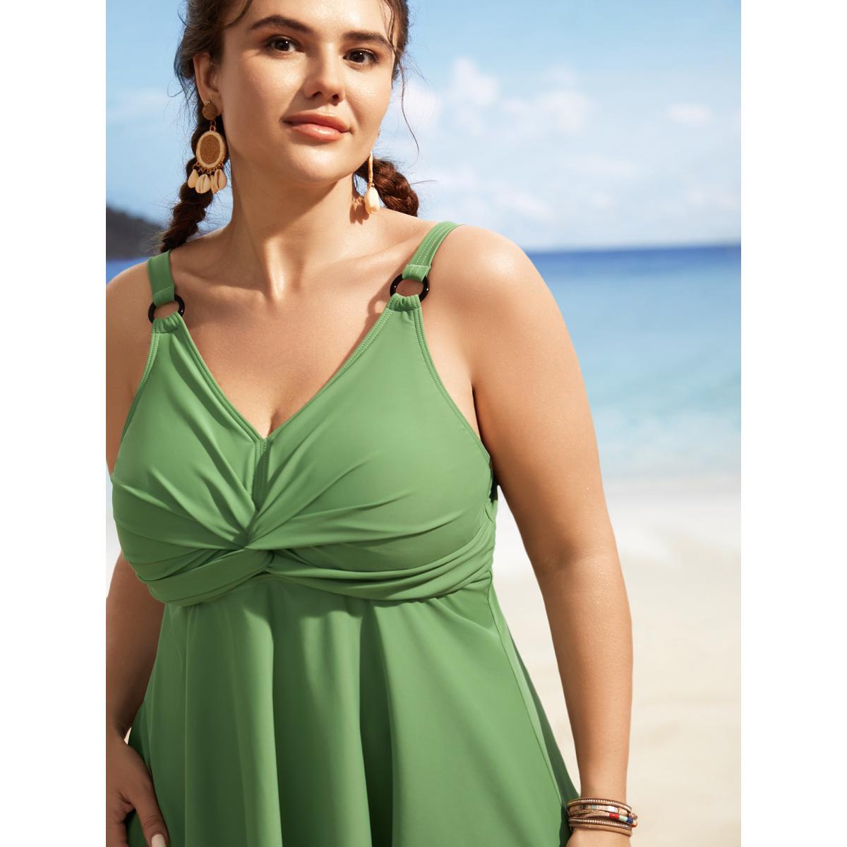 Plus Size Twist Front Round Buckle Detail Swim Top Women's Swimwear Palemauve Beach Twist High stretch Bodycon Heart neckline Curve Swim Tops BloomChic 28/5X Product Image