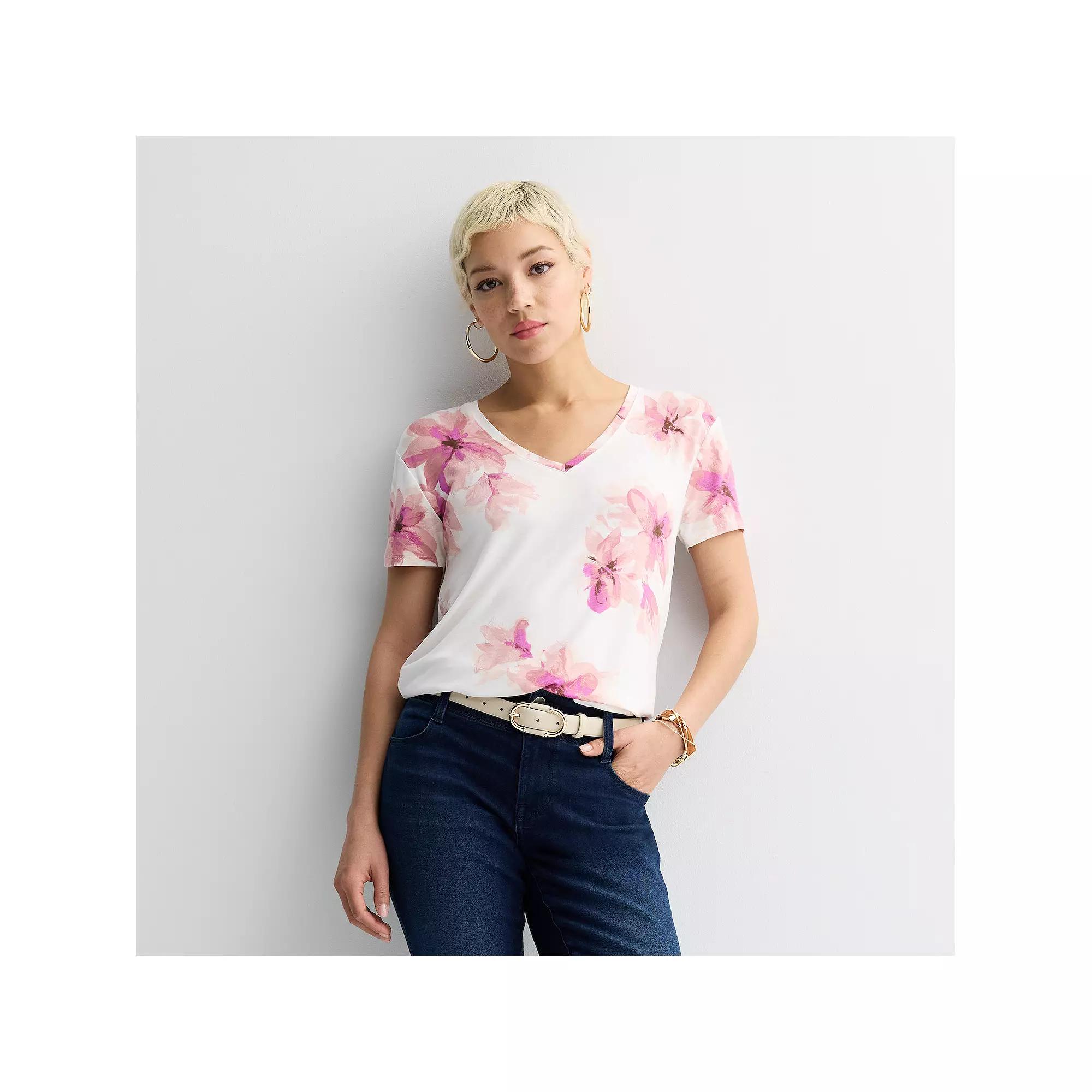Women's Nine West Essential V-Neck T-Shirt,  Product Image