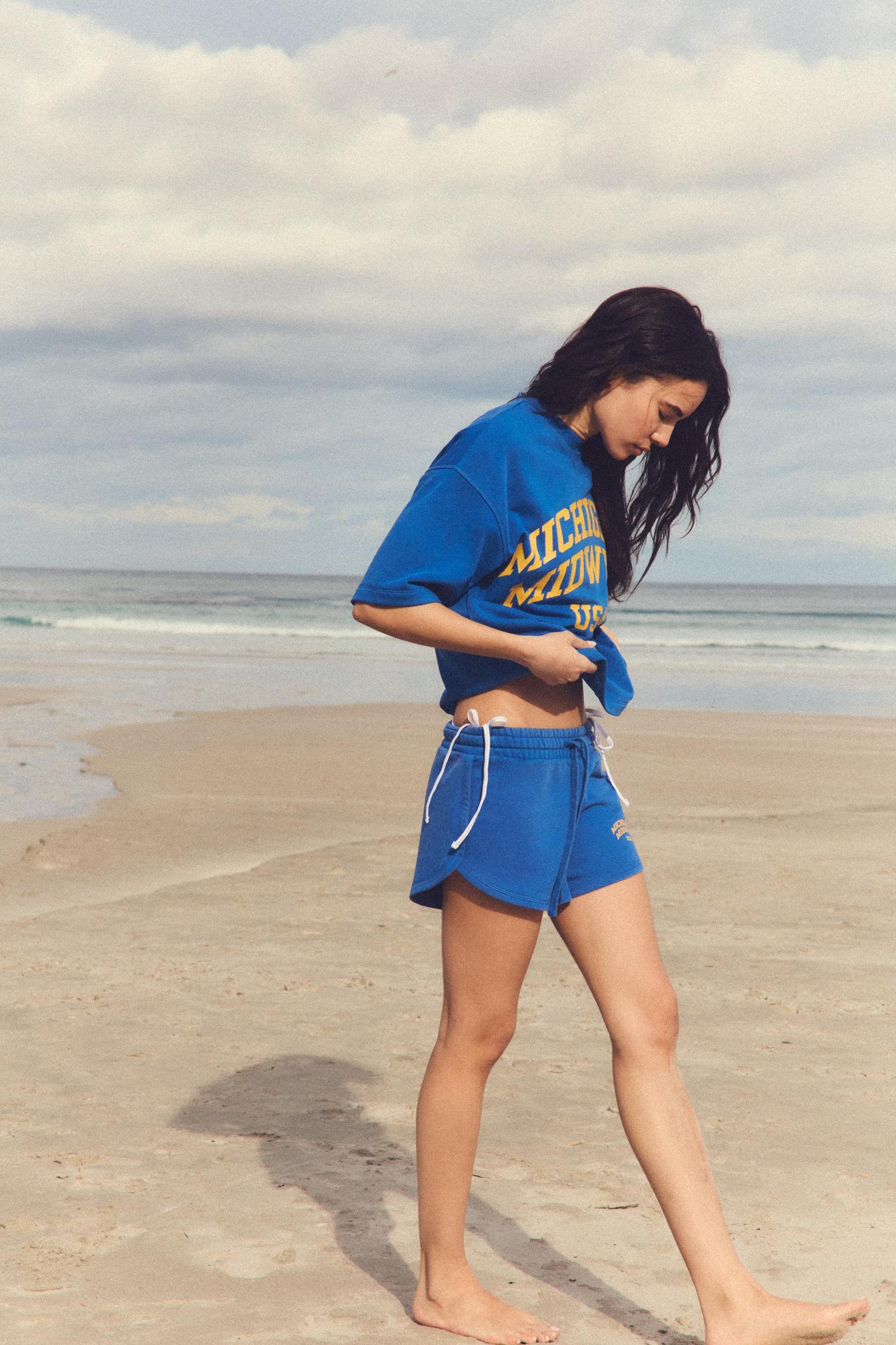 WASHED EFFECT TEXT SHORTS Product Image