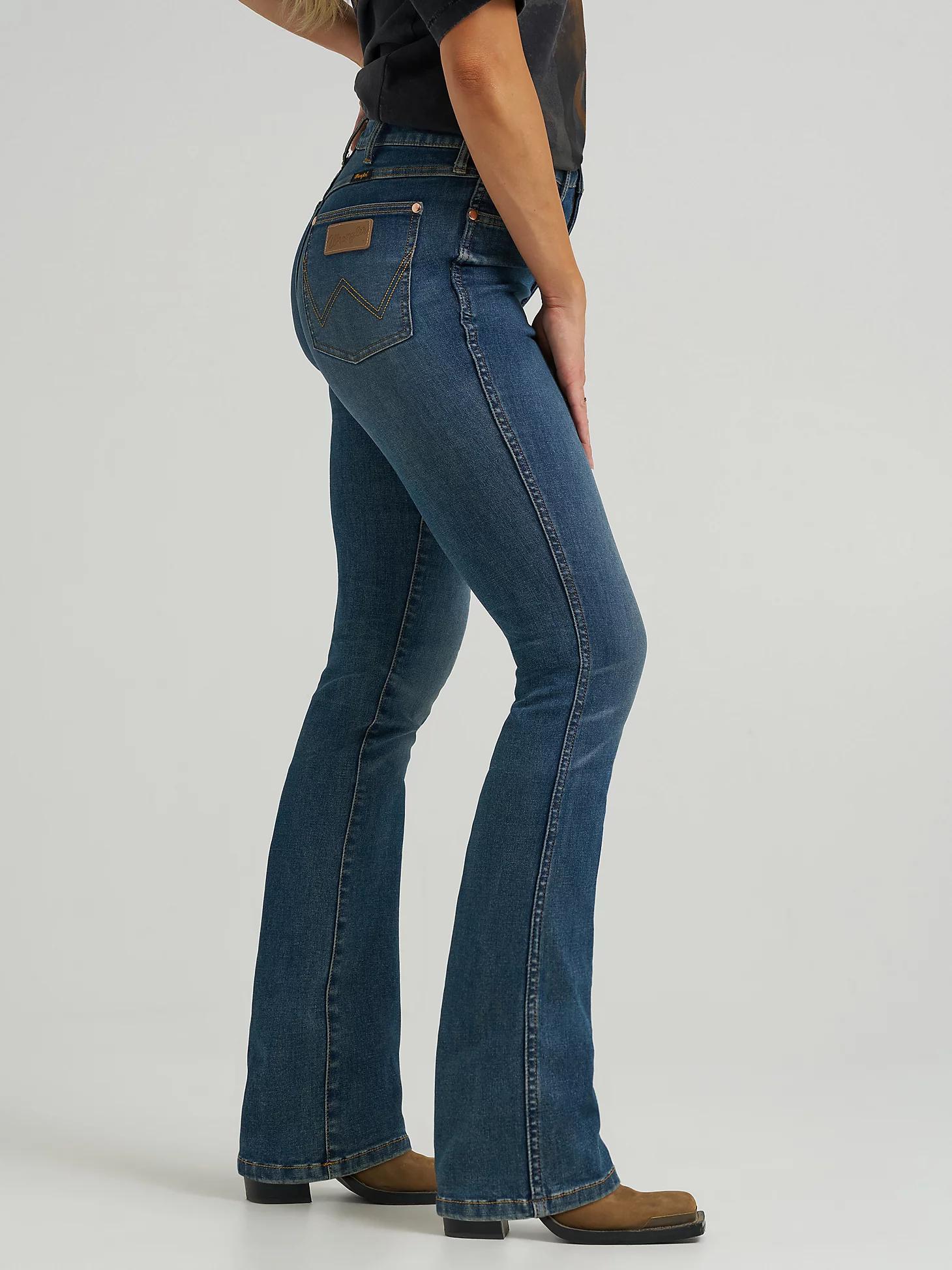 Wrangler x Lainey Wilson Boot Huggers | Women's JEANS | Wrangler® Product Image