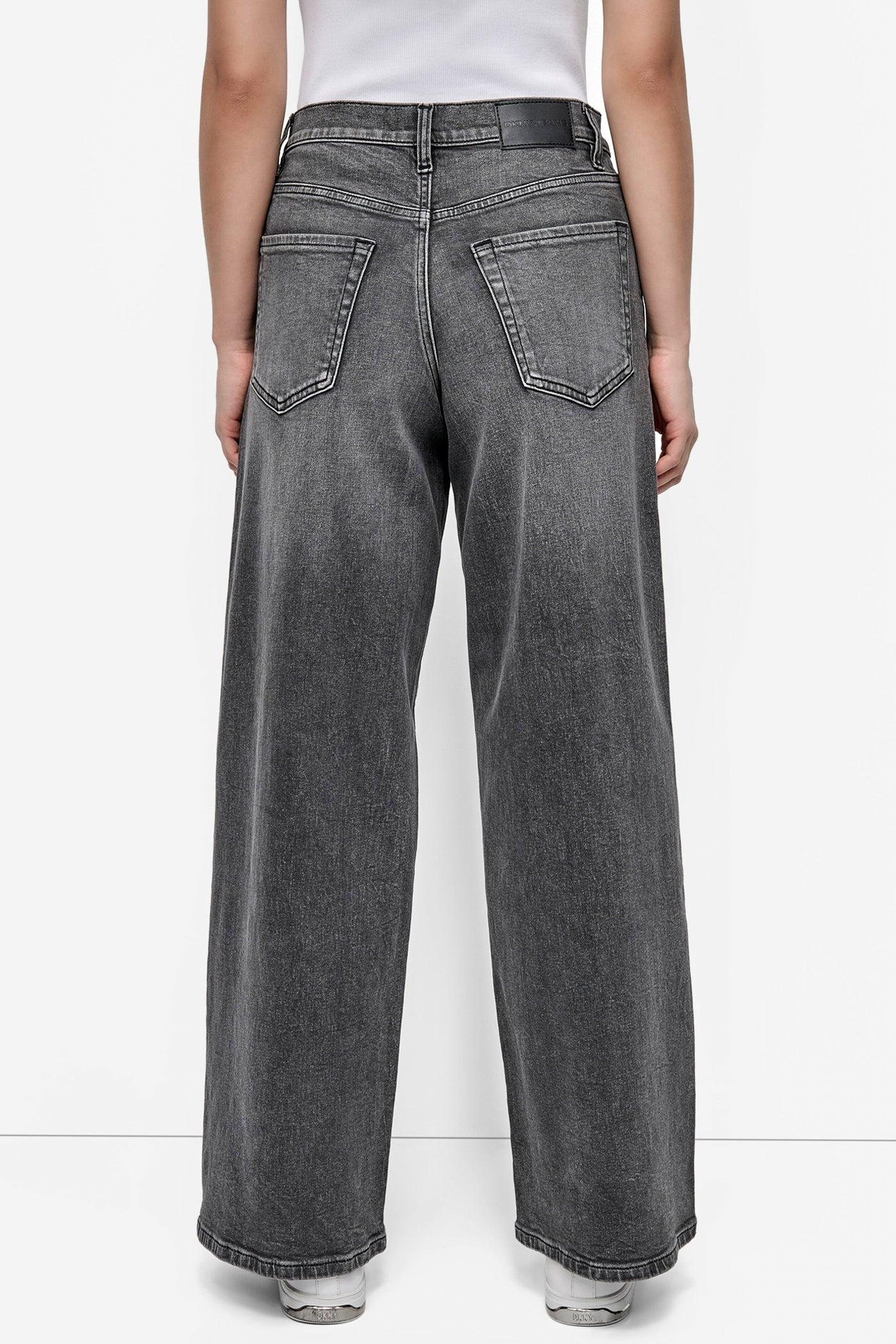 HIGH-RISE TAILORED WIDE-LEG JEAN Product Image