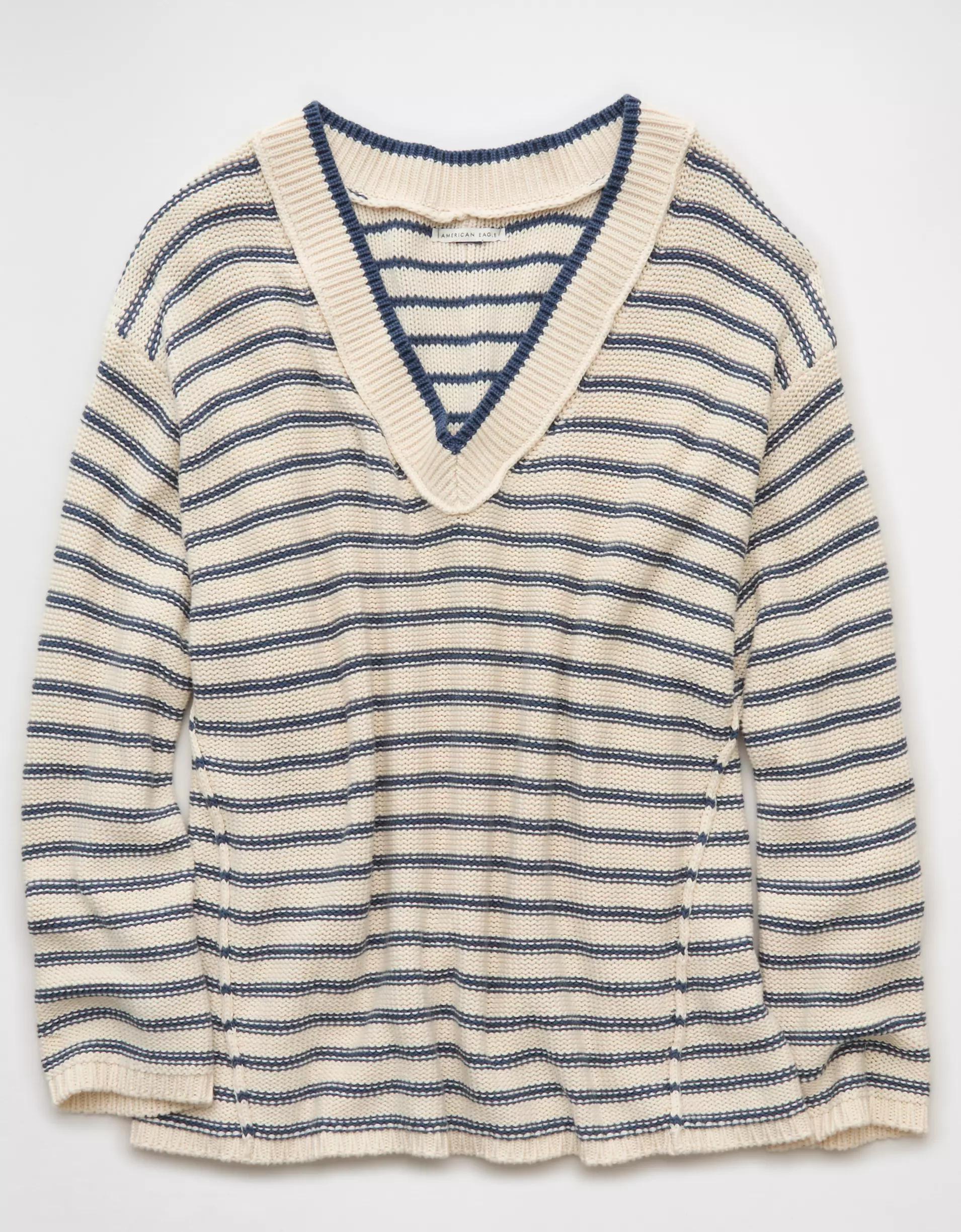 AE Big Hug V-Neck Sweater Product Image
