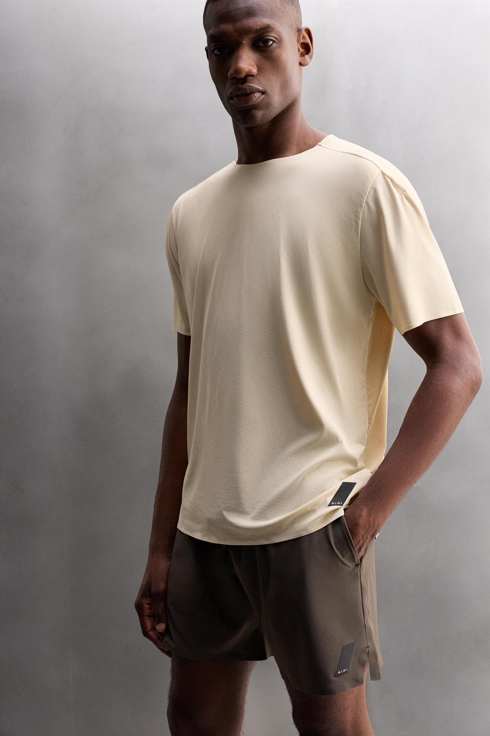 COLOR BLOCK TECHNICAL T-SHIRT Product Image
