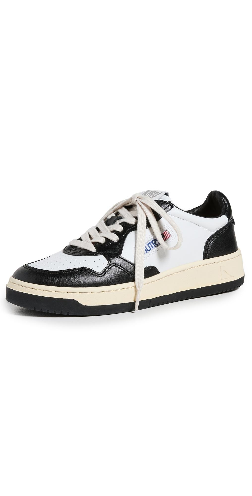 Autry Medalist Sneakers Product Image