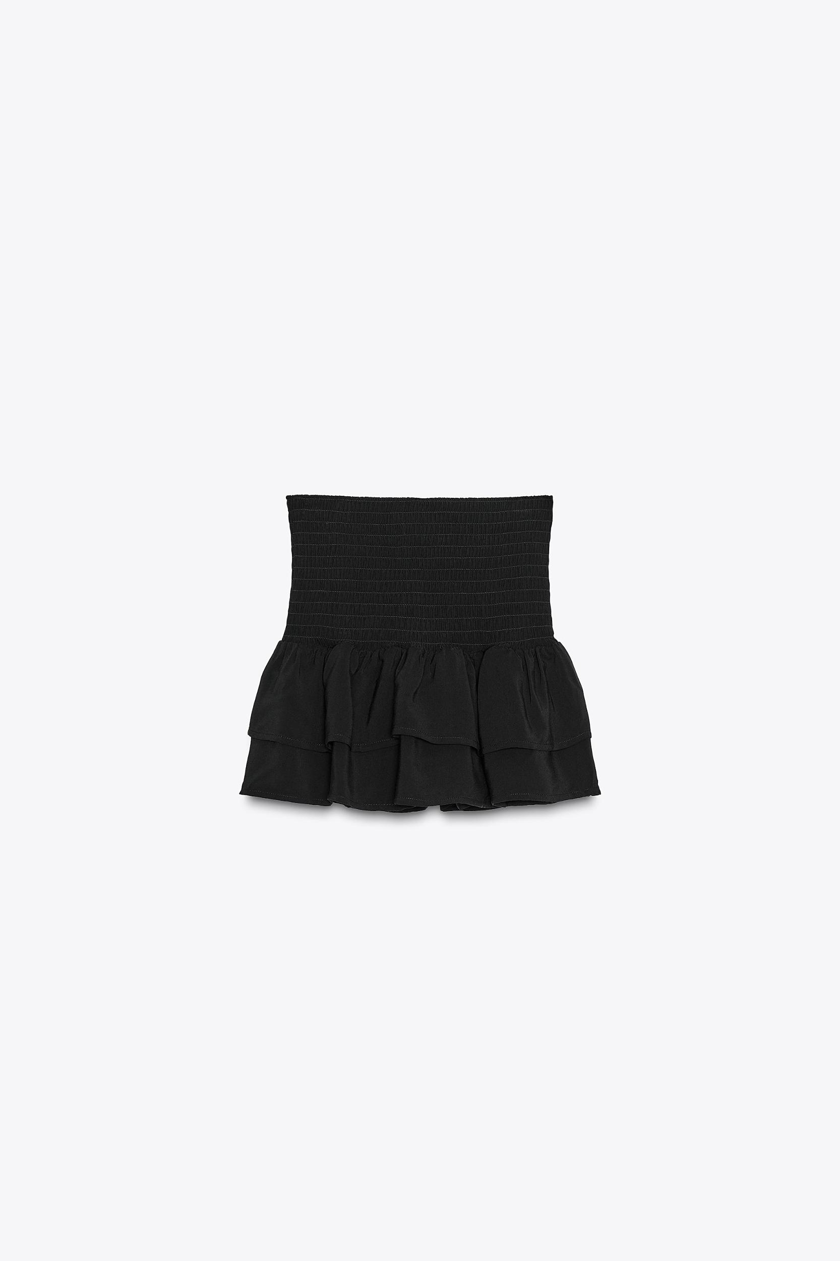 WIDE WAISTBAND RUFFLE SHORTS Product Image