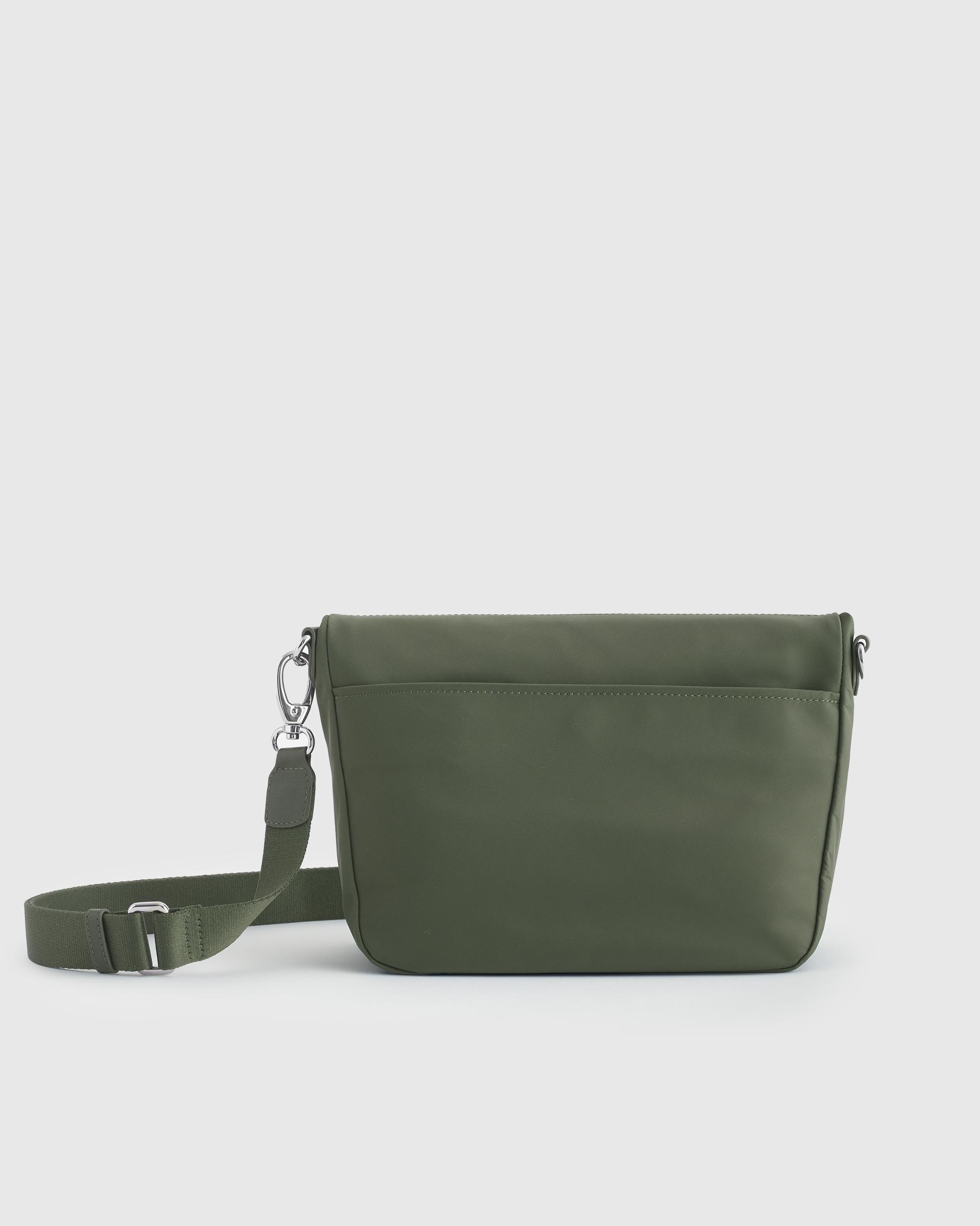 Quince | Women's Revive Nylon Foldover Crossbody Product Image