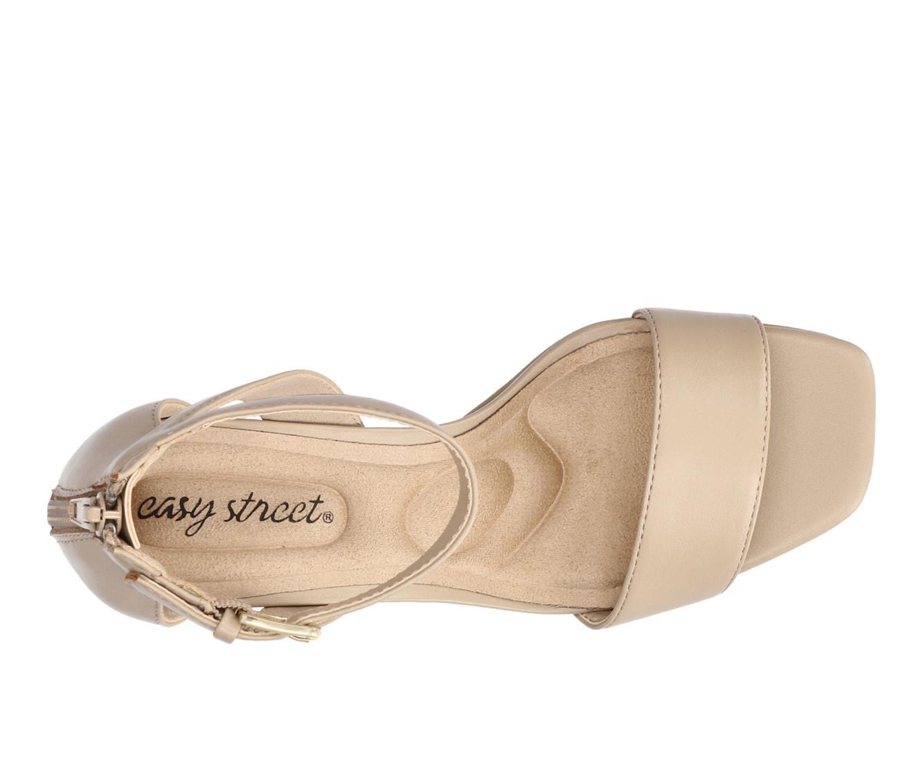 Women's Easy Street Ro Pumps Product Image