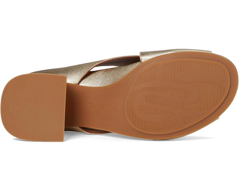 Women's Gentle Souls by Kenneth Cole Yvette Product Image