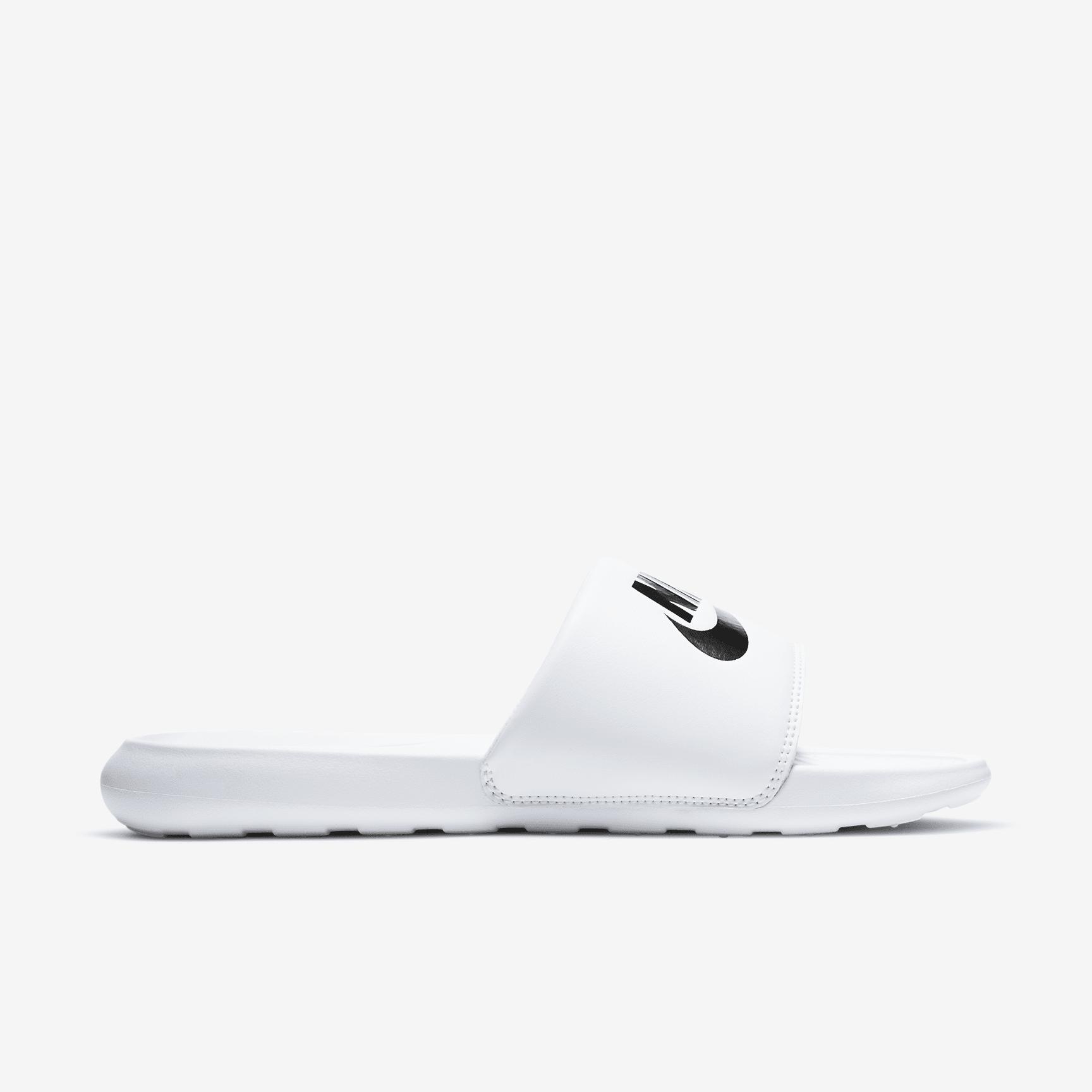 Nike Men's Victori One Slides Product Image