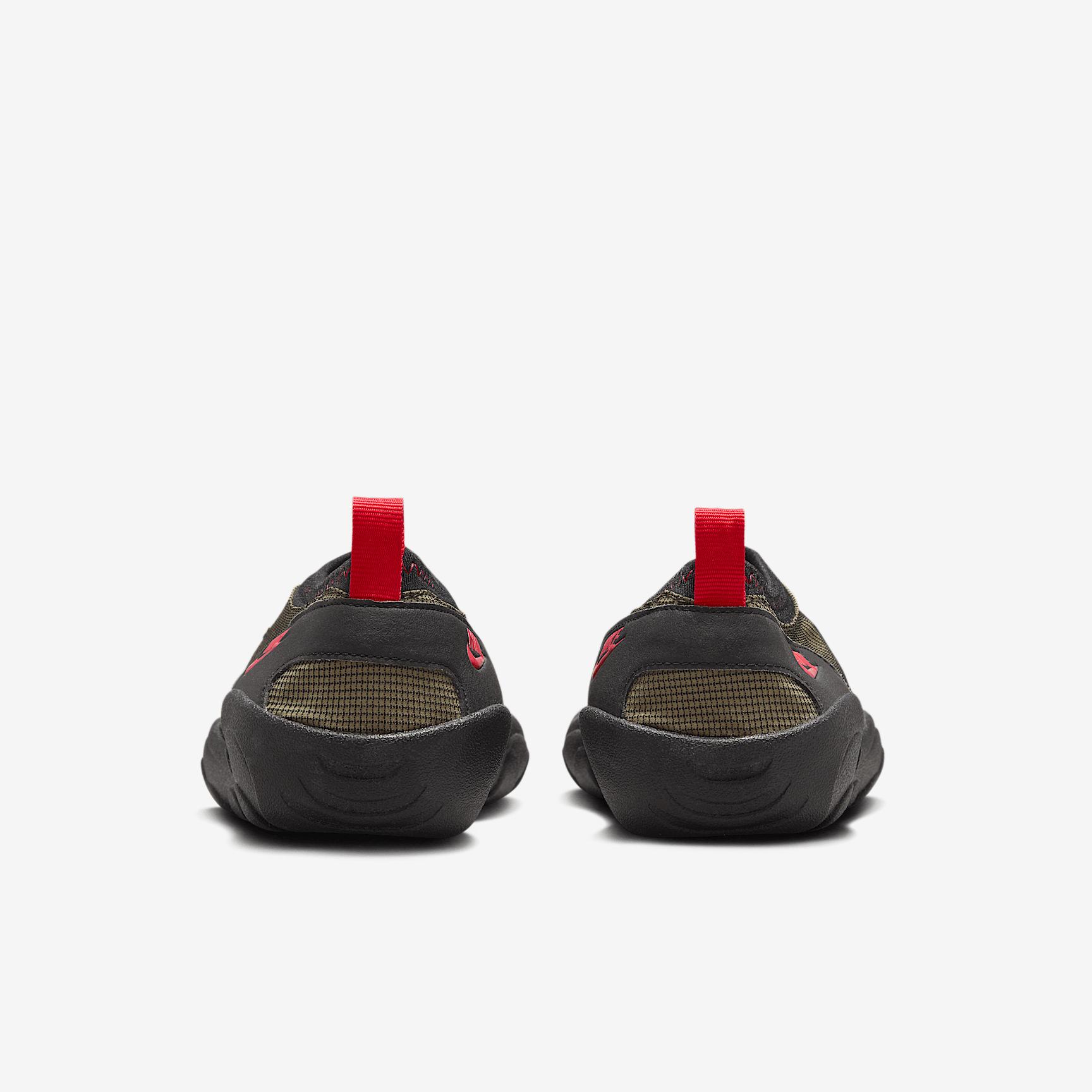 Nike Aqua Turf Men's Shoes Product Image