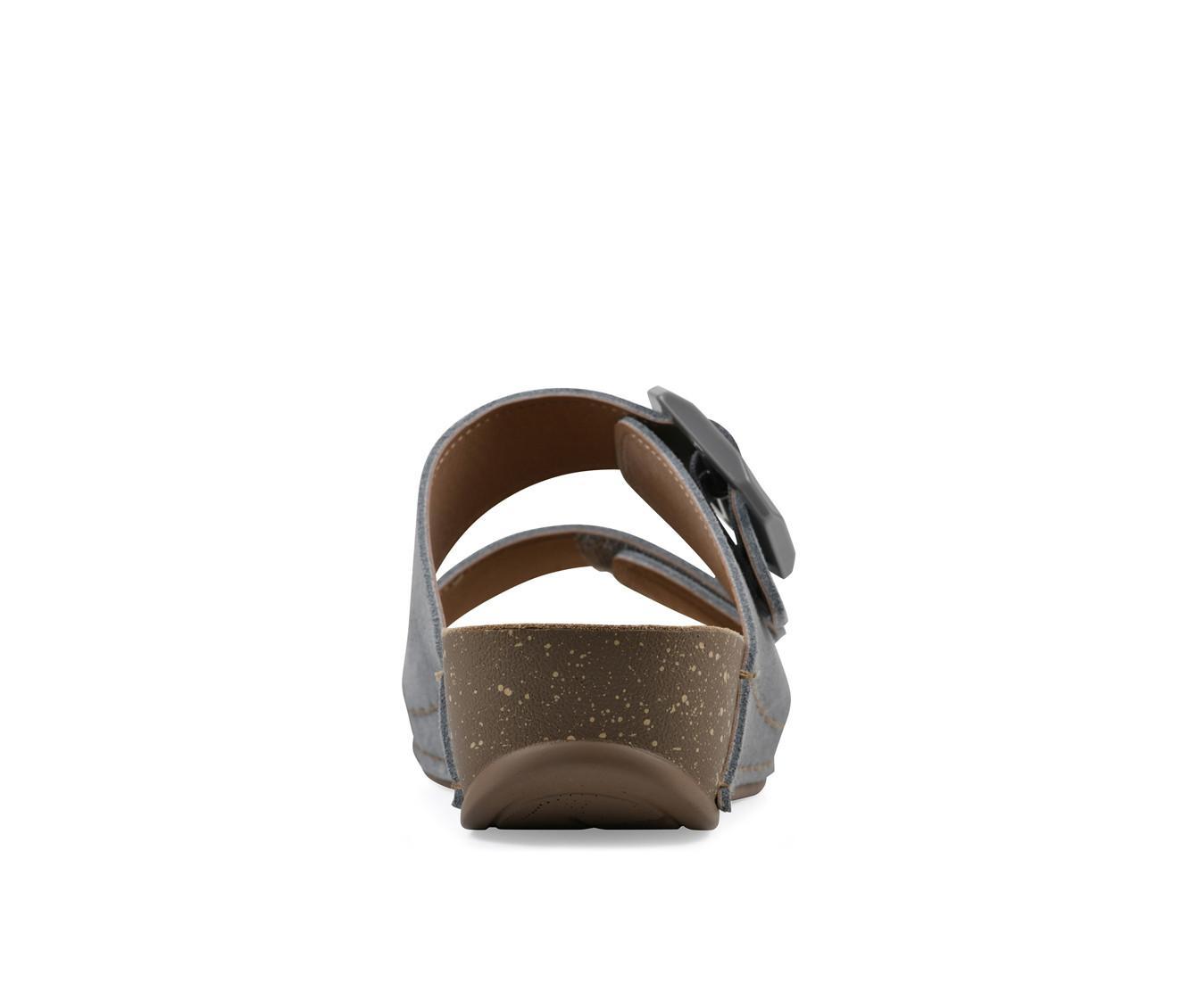 Women's White Mountain Fearful Footbed Sandals Product Image