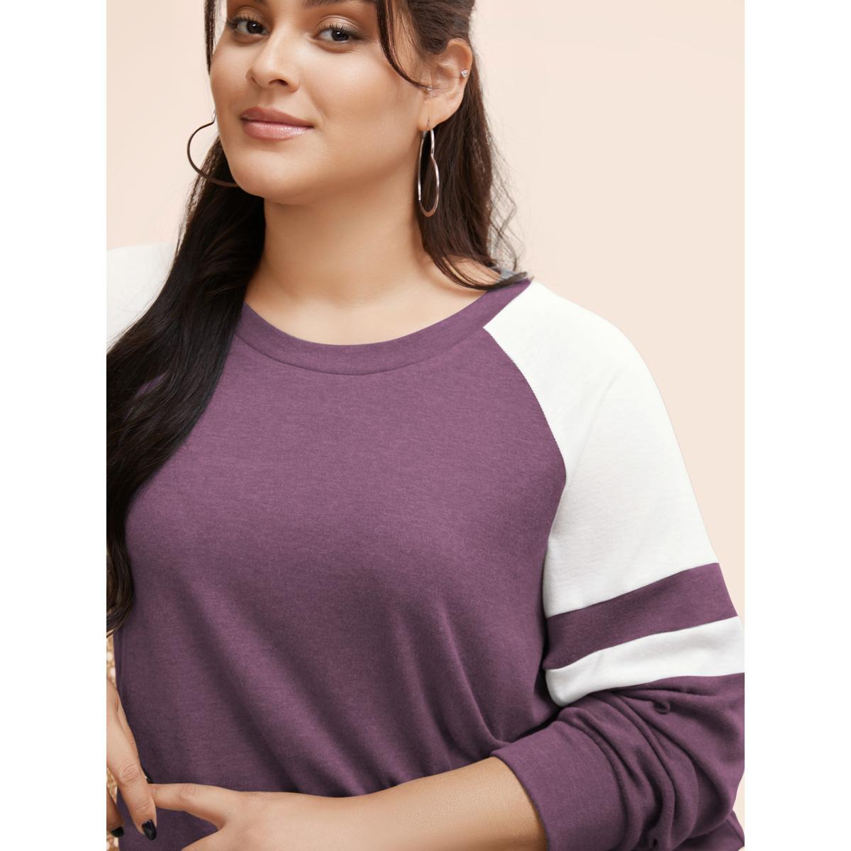 Plus Size Colorblock Contrast Stitch Raglan Sleeve T-shirt Mauve Women Casual Elastic cuffs Striped Round Neck Dailywear T-shirts BloomChic 30/6X Product Image