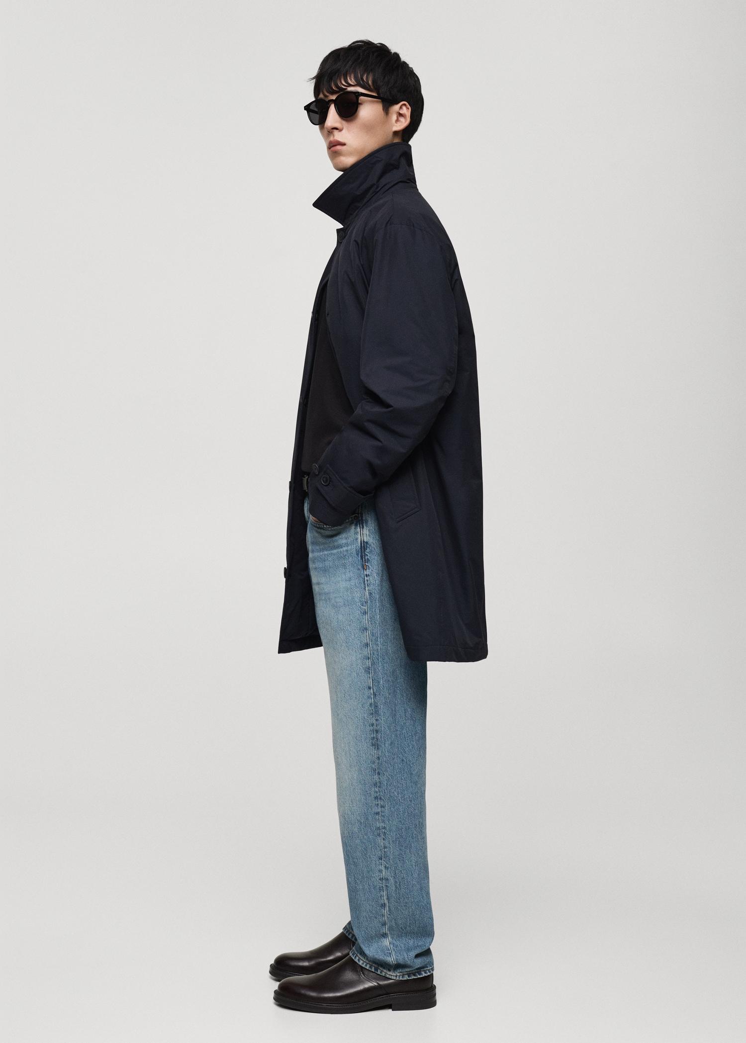 Moby straight-fit worn-effect jeans - Men | MANGO USA Product Image