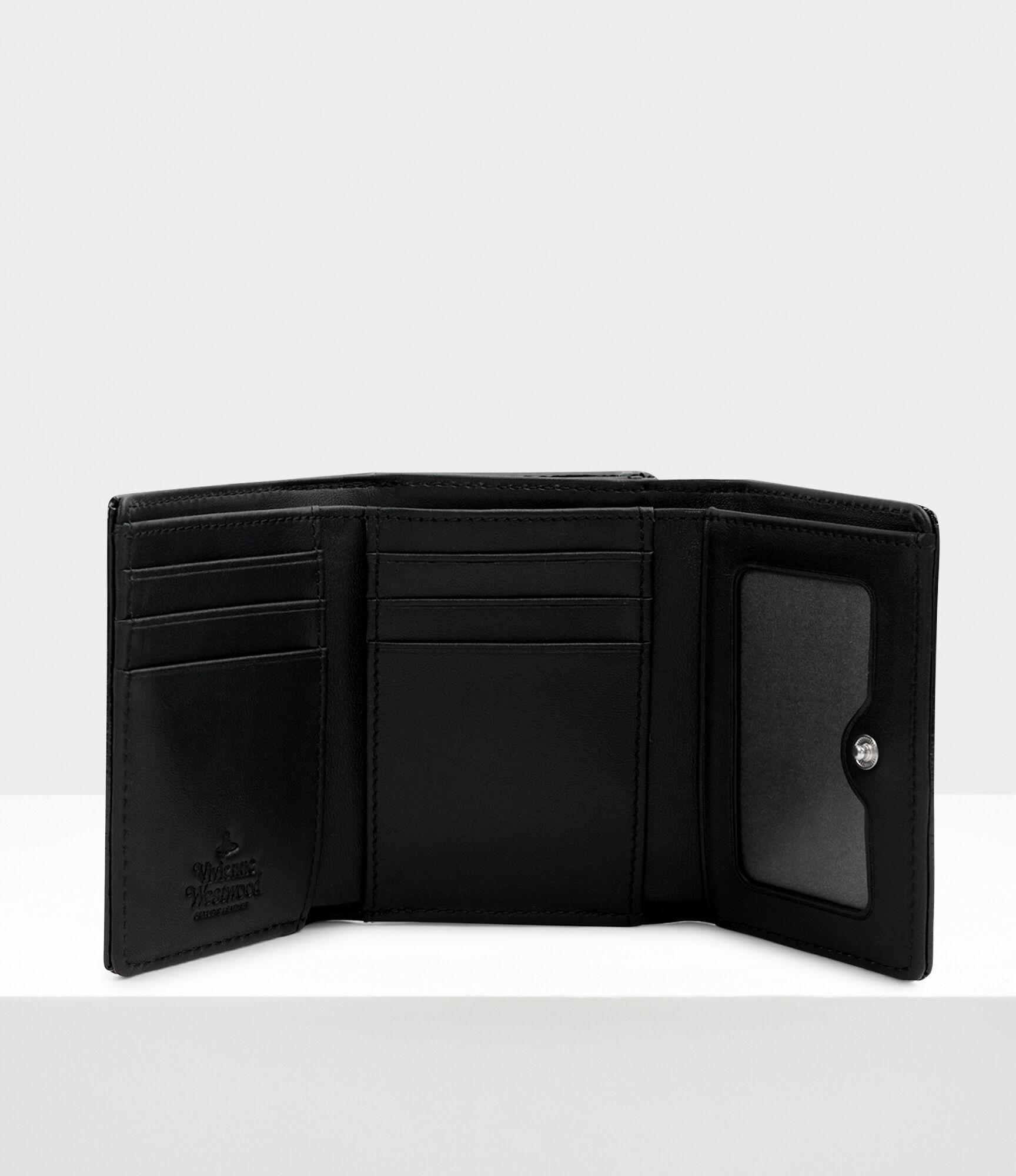 Small Frame Wallet Product Image
