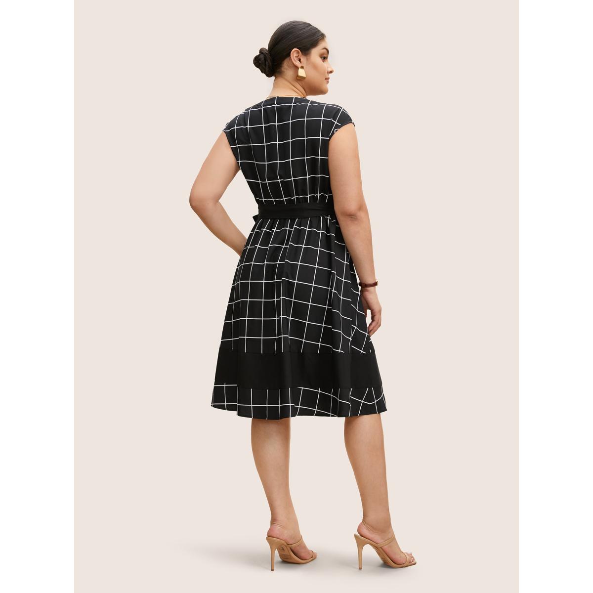 Plus Size Plaid Notched Belted Cap Sleeve Midi Dress Black Women Work From Home Belted Flat collar with V-notch Cap Sleeve Curvy BloomChic 22-24/3X Product Image