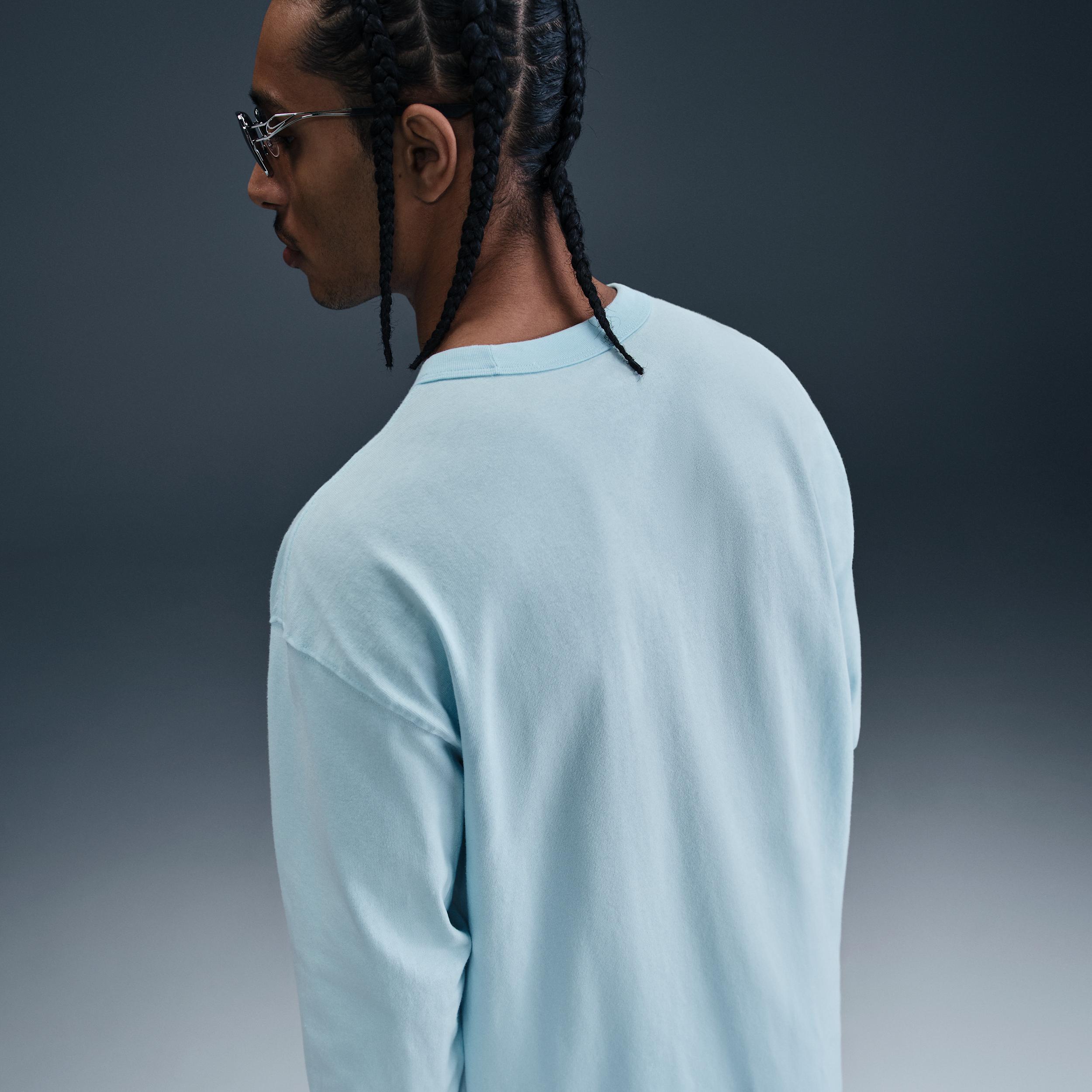 Men's Nike Sportswear Premium Essentials Long-Sleeve T-Shirt Product Image