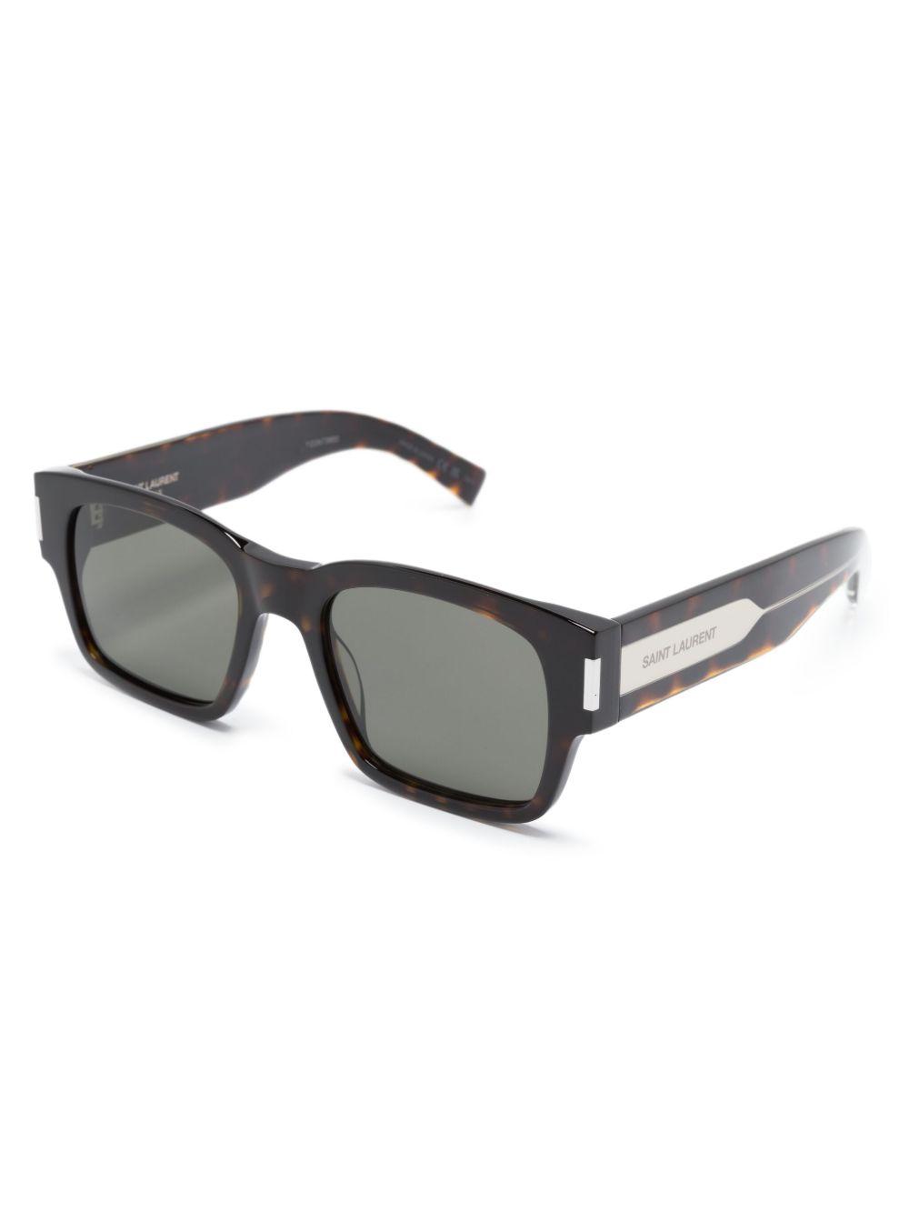logo-plaque square-frame sunglasses Product Image