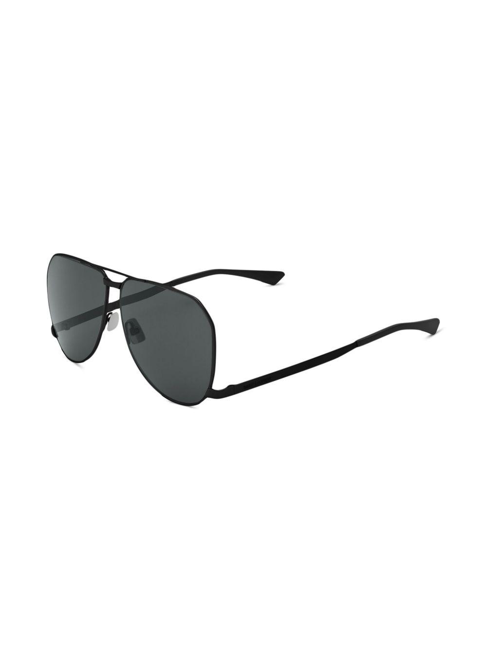 SAINT LAURENT Black Sl 690 Dust Sunglasses In Black-black-black Product Image
