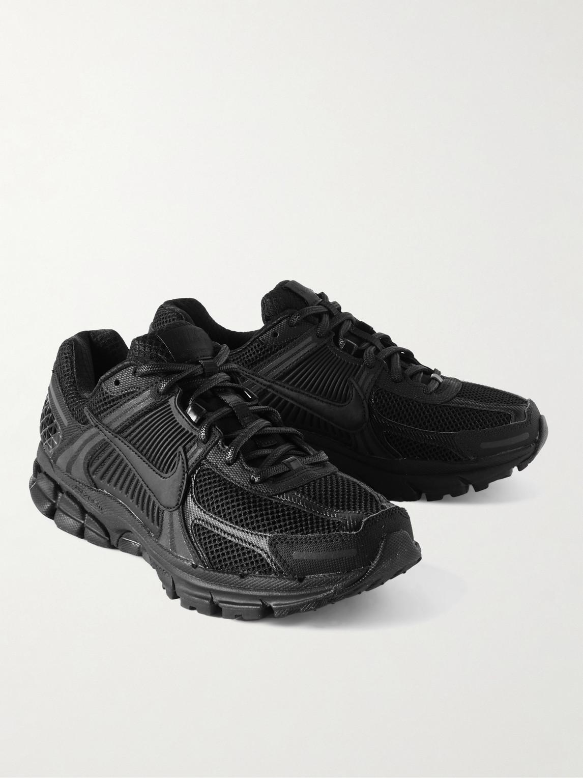 NIKE Zoom Vomero 5 Sp Professional Shoes In Black Product Image