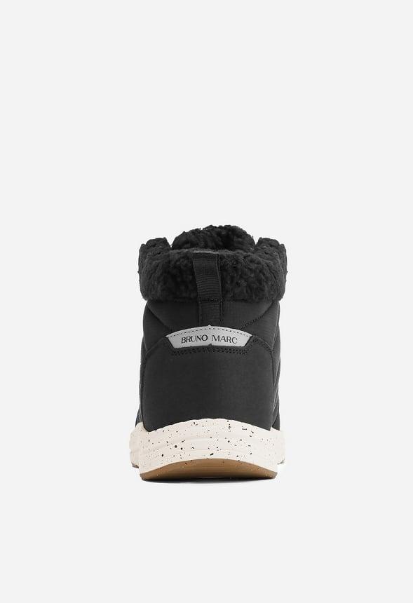 Men's Lightweight Winter Boots Product Image