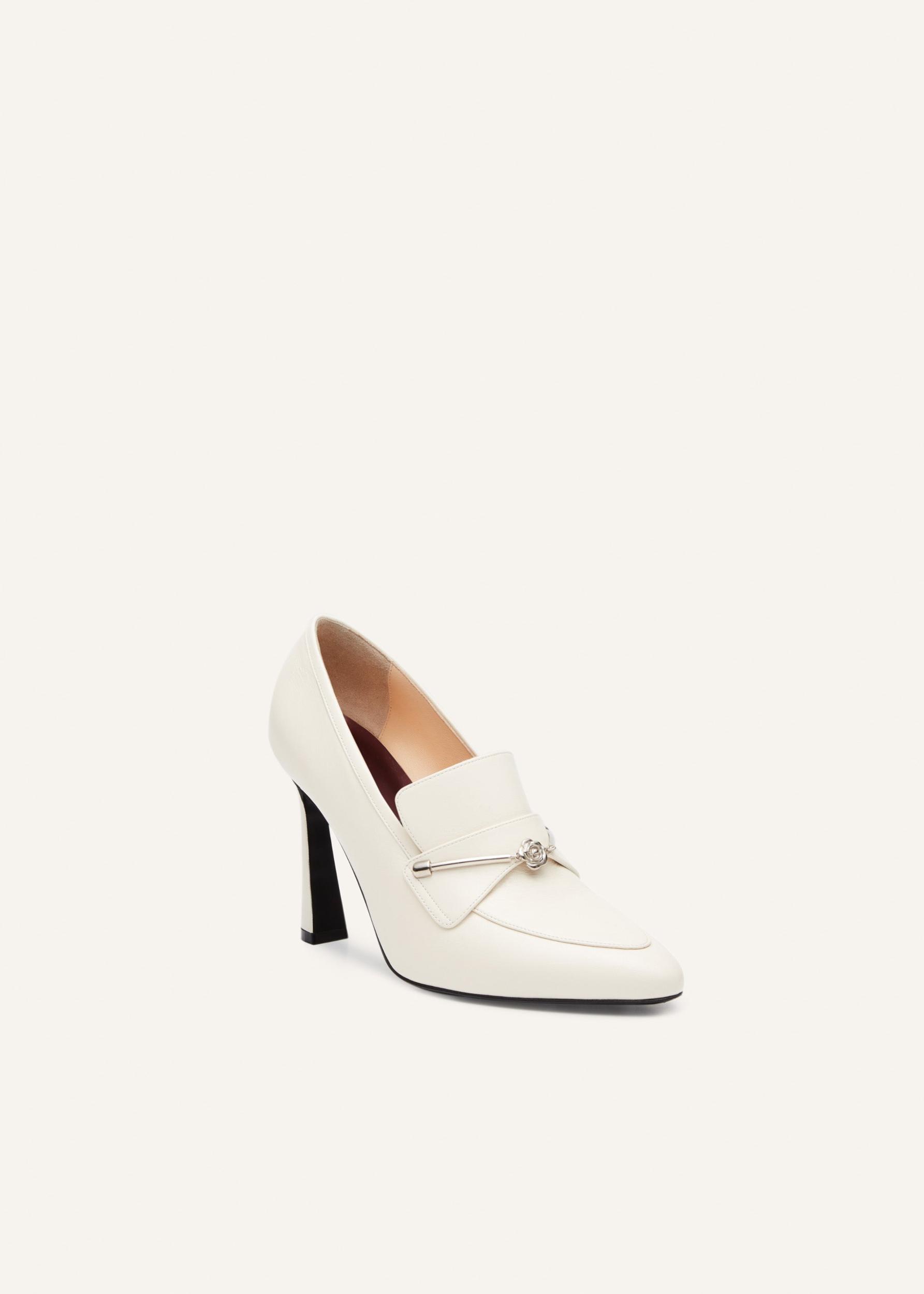 Silver rose loafers in cream leather Product Image