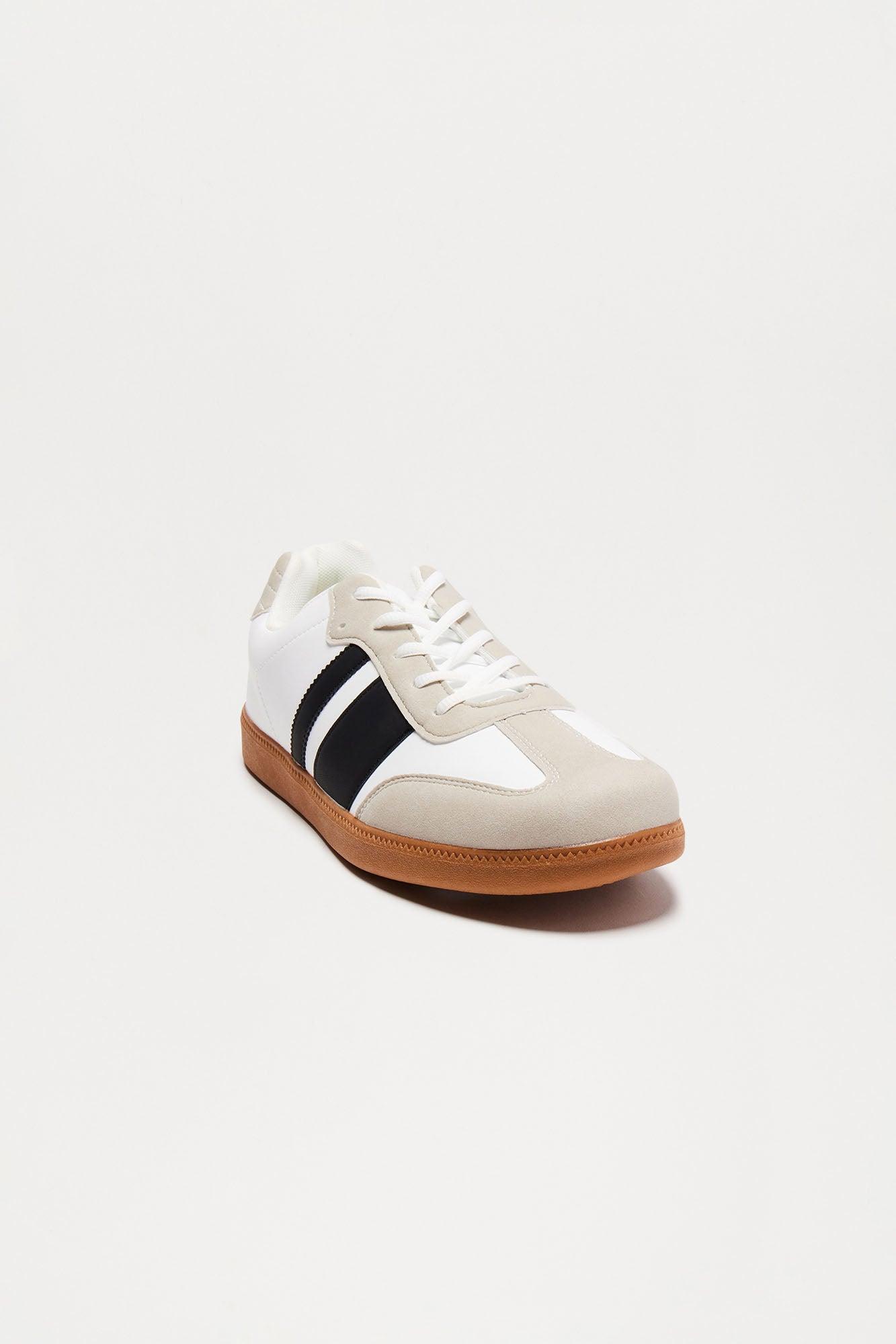 Retro Classic Sneaker - White/Black Product Image