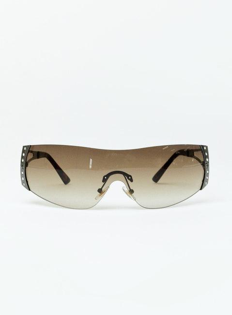 Callile Sunglasses Brown Product Image