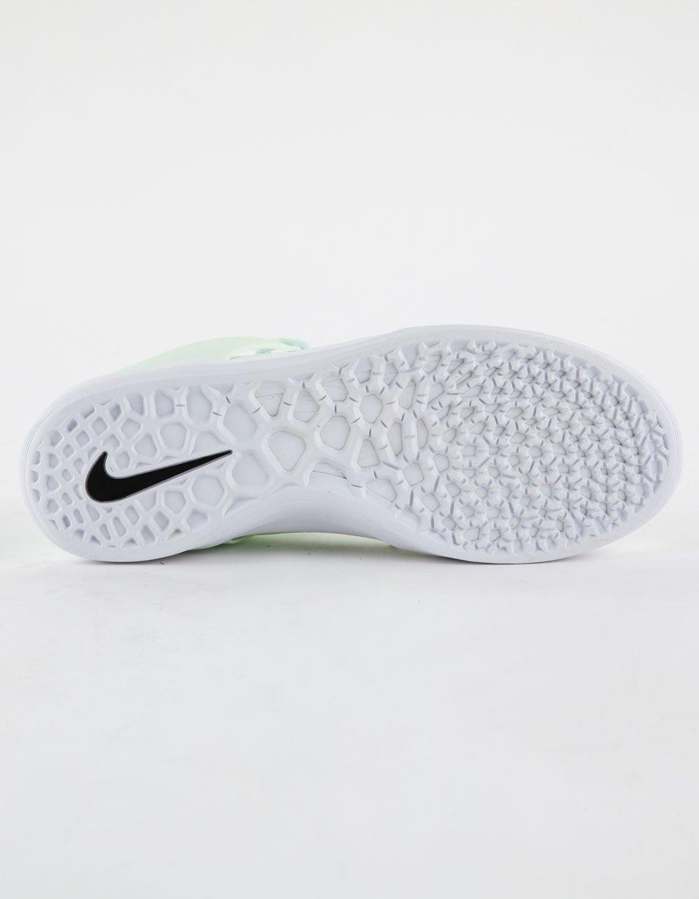 NIKE SB Zoom Nyjah 3 Mens Shoes - GREEN/WHITE Product Image