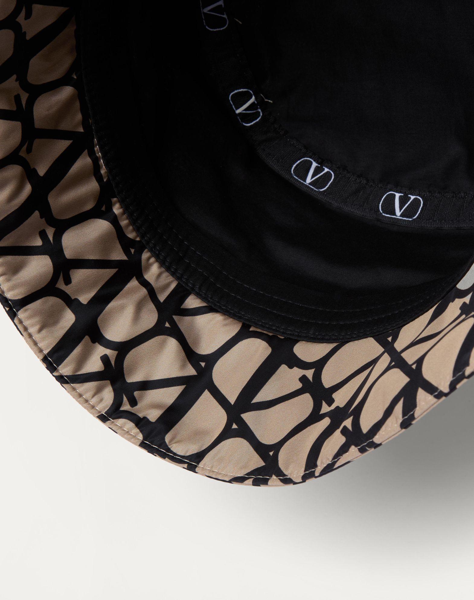 Toile Iconographe Nylon Bucket Hat  Product Image